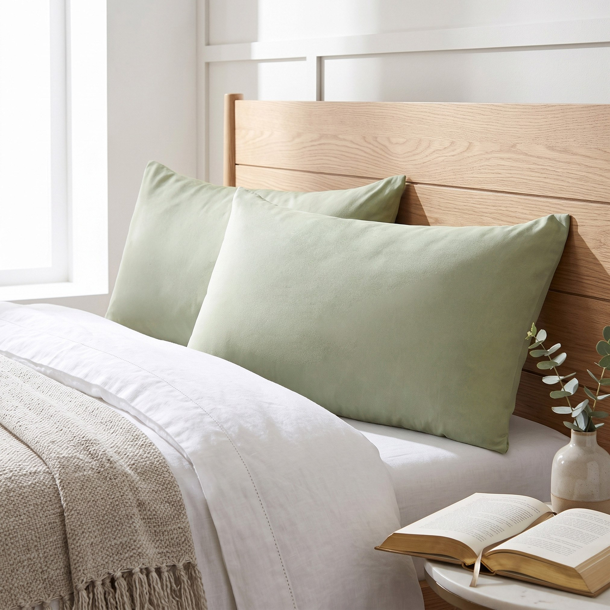 Derby 2-Piece Solid Microfiber Pillowcase Set - 45x70 cm-hbxhomeware-hbxbedroom-image-4
