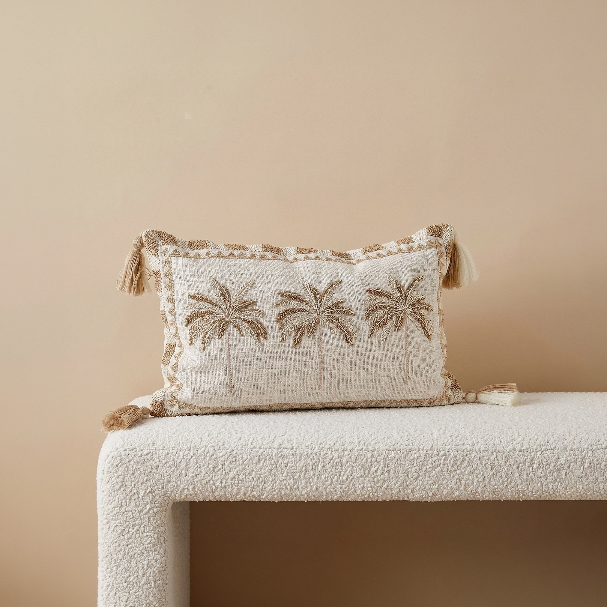Plam Border Filled Cushion - 30x50 cm-hbxlivingroom-furnishings-cushionsandcovers-filledcushions-image-1