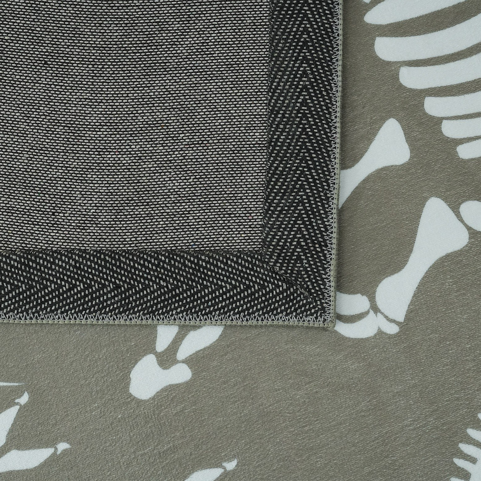 Tom Ben Dino Printed Flannel Rug - 110x160 cm-hbxdecorandfurnishings-floorcoverings-rugs-image-4
