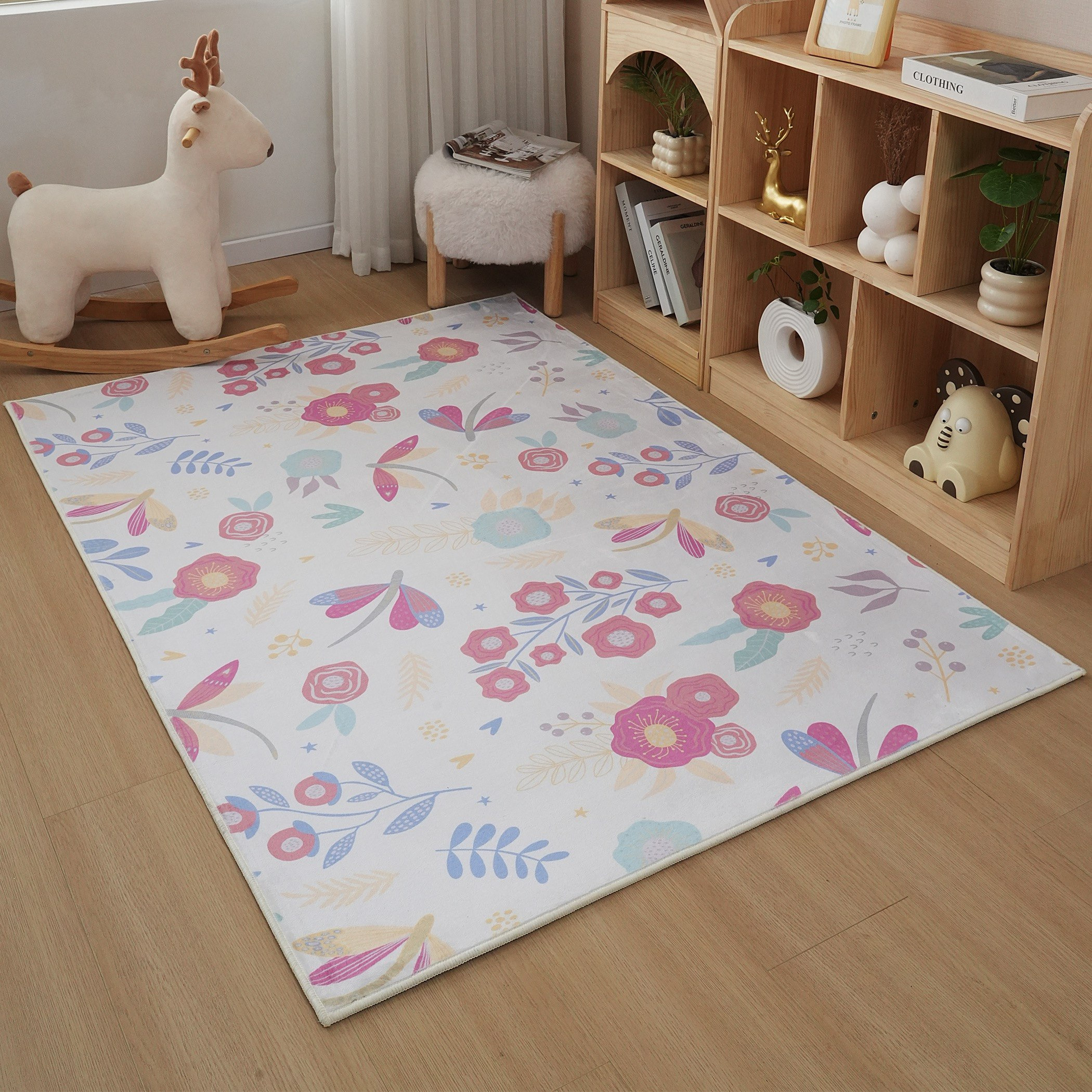Ivy Ben Garden Bloom Printed Flannel Rug - 110x160 cm-hbxdecorandfurnishings-floorcoverings-rugs-image-1