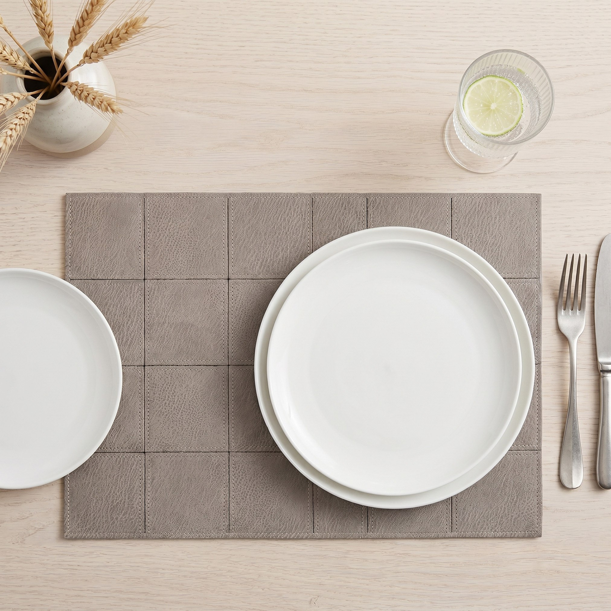 Tabletales Block Embroidery Rectangular Placemat - 30x45 cm-hbxdecorandfurnishings-homefurnishings-tablelinens-image-1