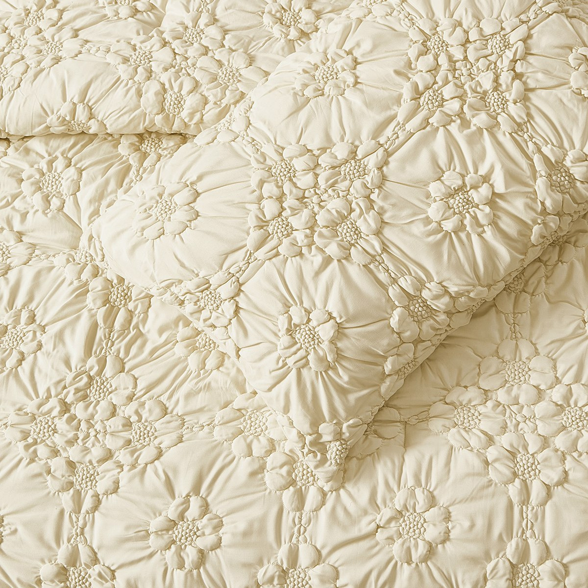 Braxton Ruffle Flower 5-Piece King Comforter Set - 220x240 cm-hbxhomeware-hbxbedroom-image-4