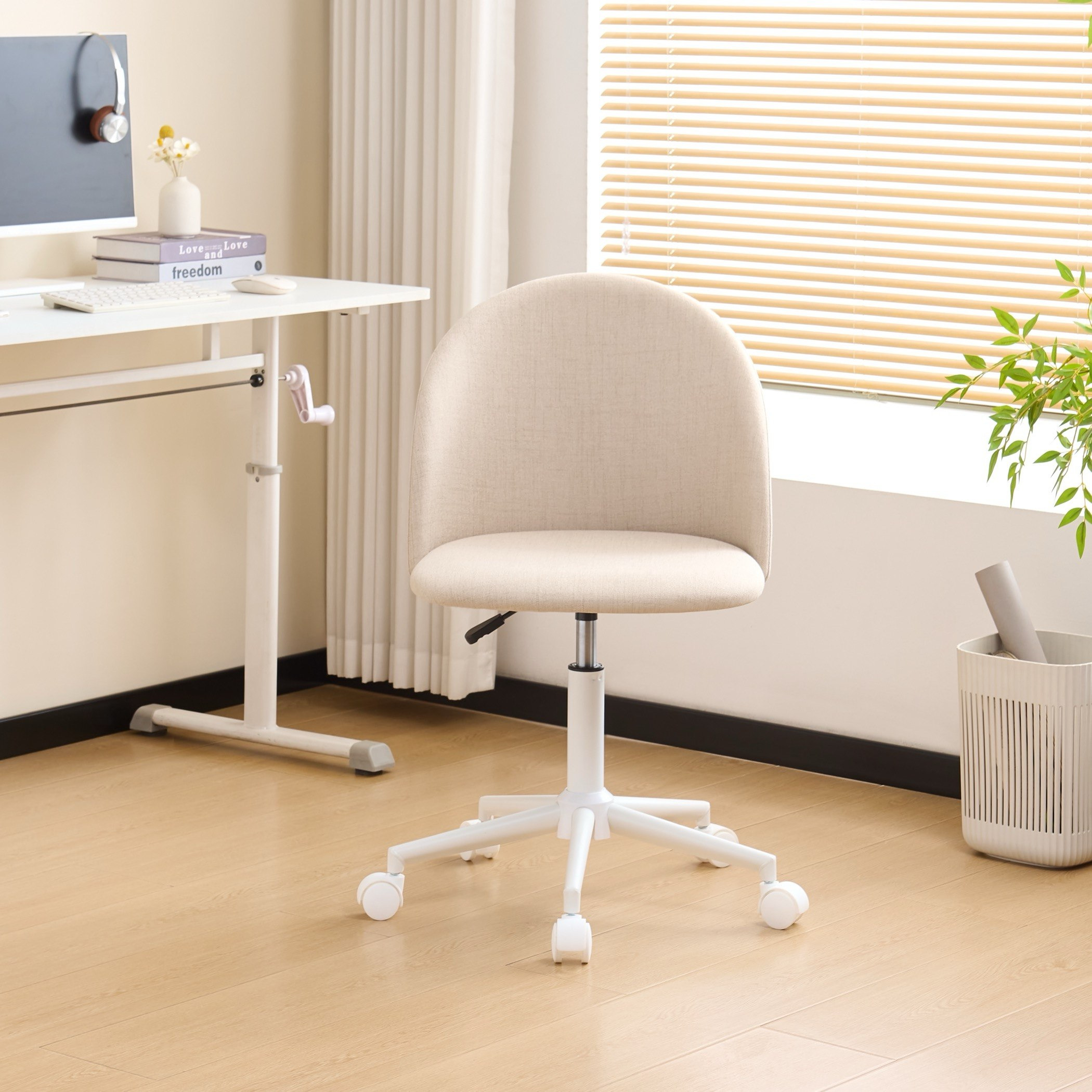 كرسي مكتب من كاميليا-hbxfurniture-kidsroom-studychairs-image-2