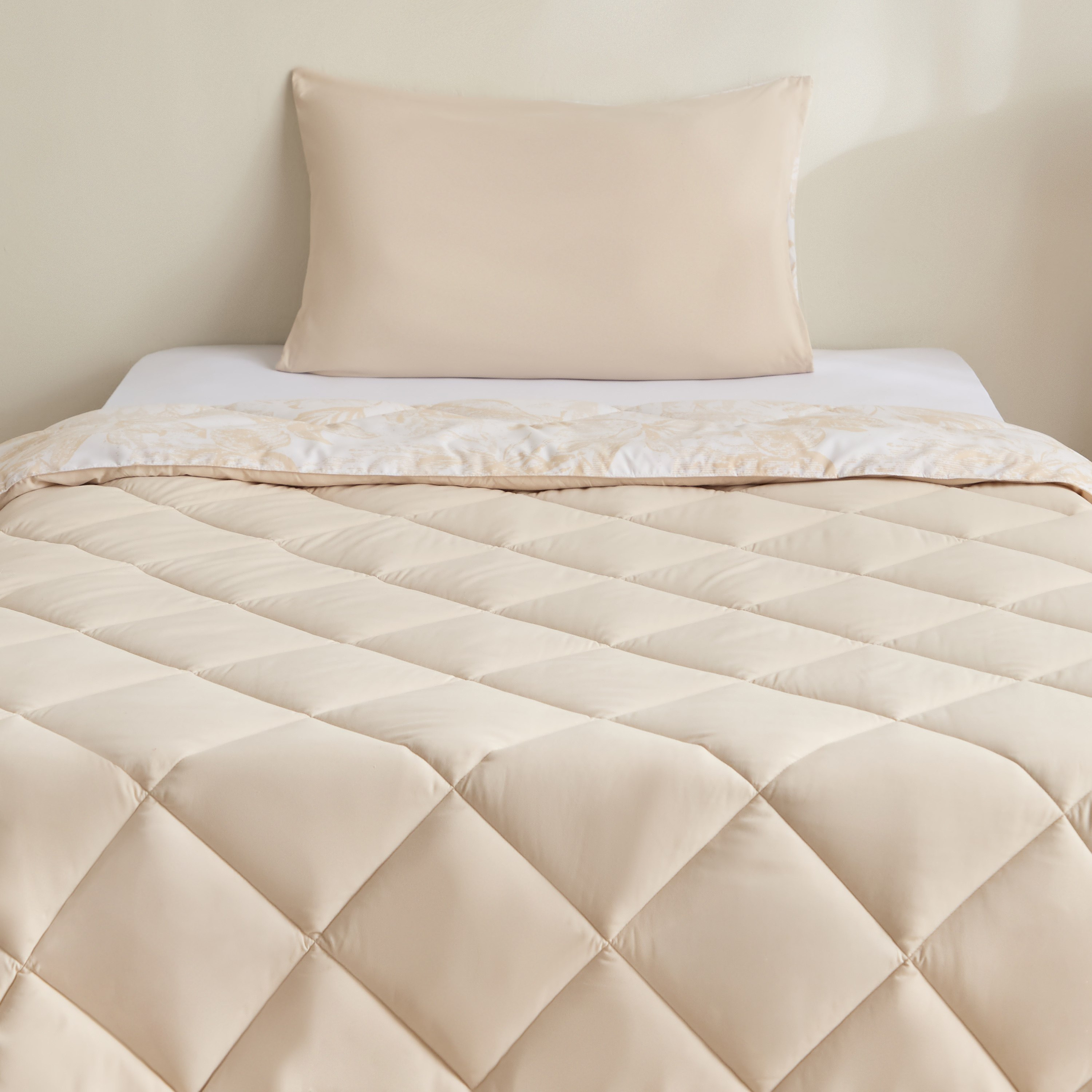 Madrid Floral Microfibre Reversible 2-Piece Twin Comforter Set - 160x220 cm-hbxhomeware-bedding-bedinabag-image-3