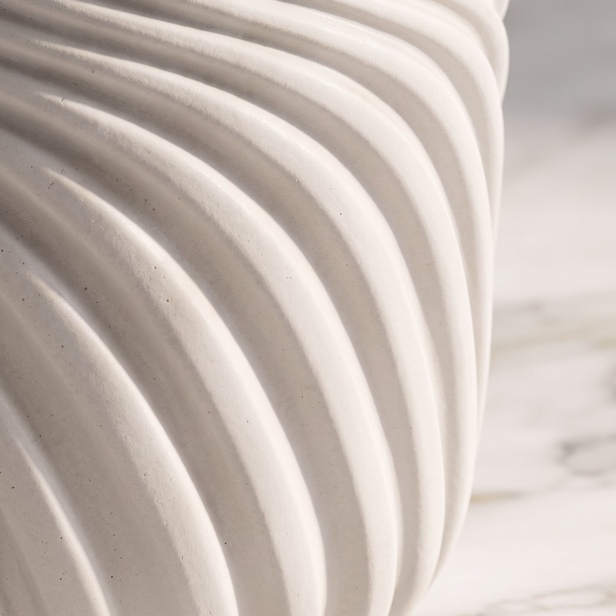 Aria Resin Tumbler-hbxdecorandfurnishings-bathroomaccessories-bathroomsets-image-3