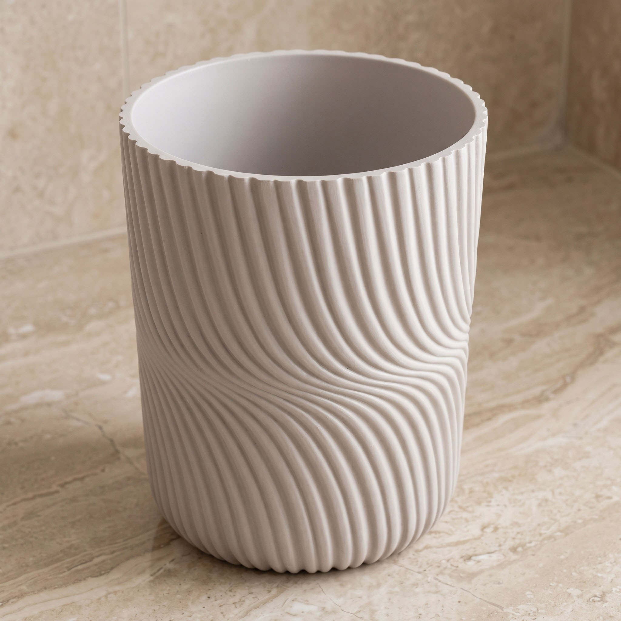 Aria Resin Waste Bin-hbxhomeware-bathandlaundry-bathwastebins-image-1