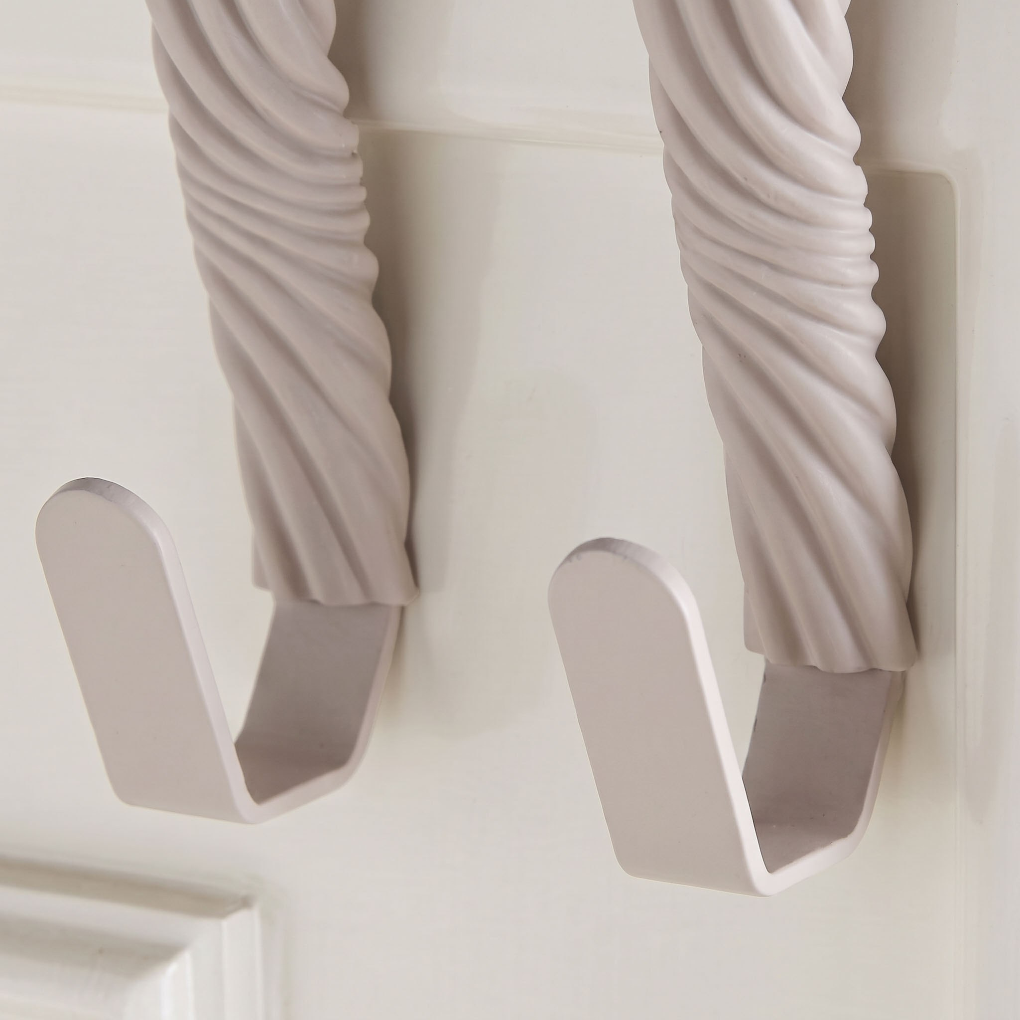Aria 2-Piece Resin Hook Set-hbxbathroom-bathaccessories-showercaddiesandwallhooks-image-3