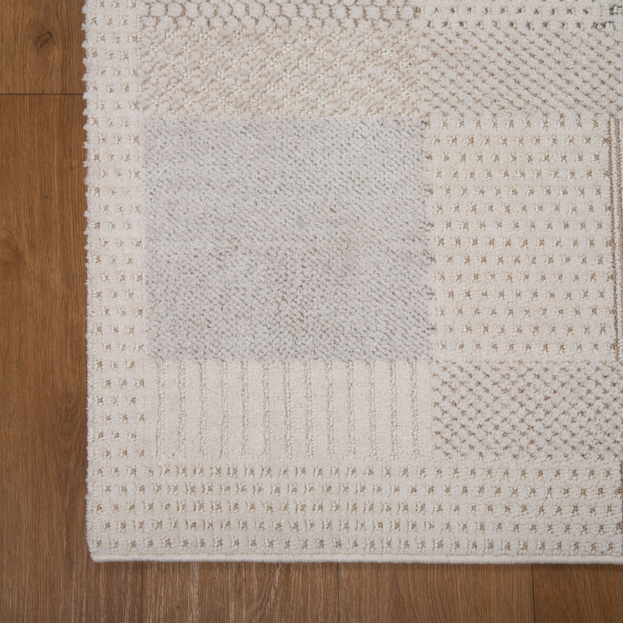 Dolce-Zaia Stain Resistant Polypropylene Rug - 240x360 cm-hbxdecorandfurnishings-floorcoverings-rugs-image-1