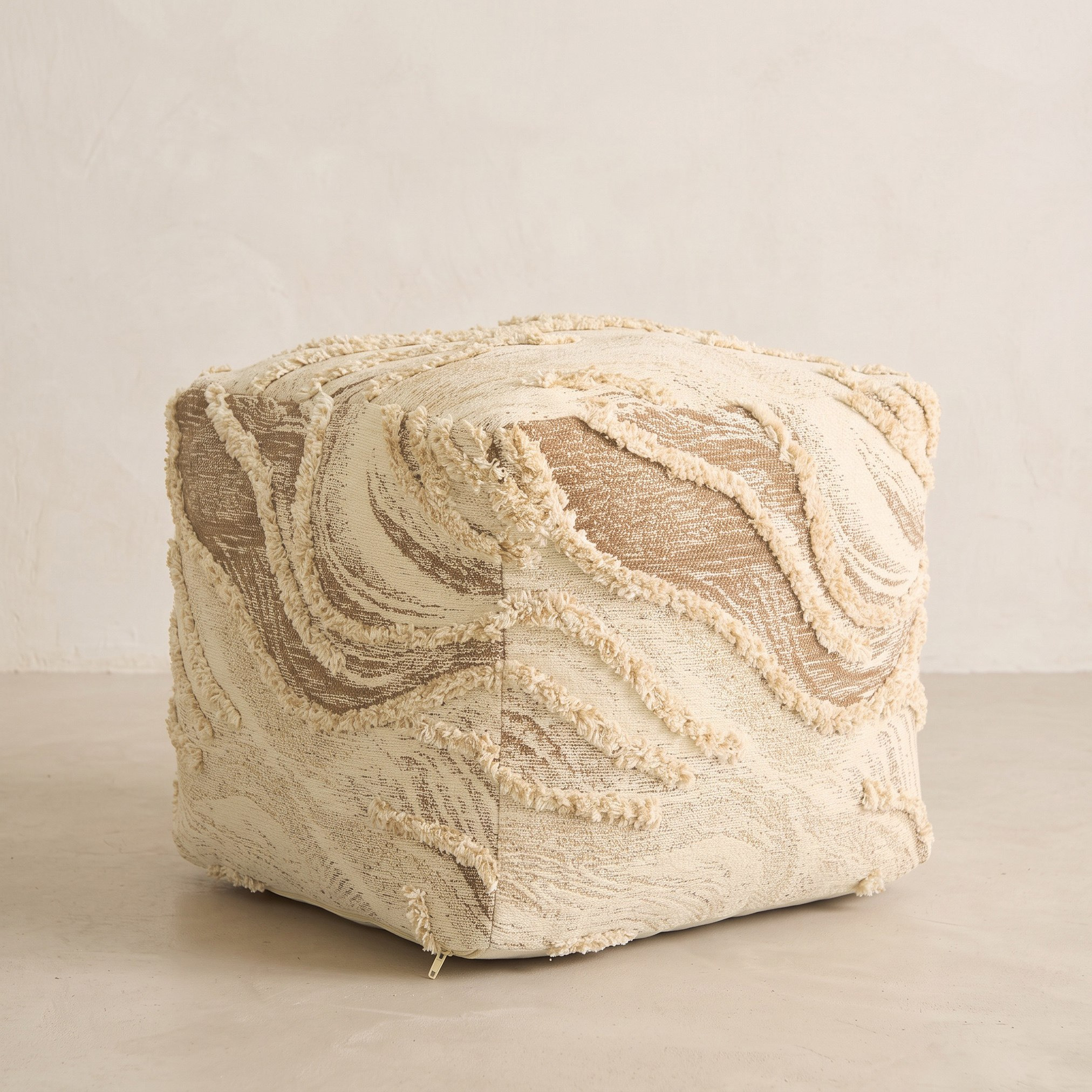 Aizel Wavy Overtufted Pouf - 45x45x40 cm-hbxlivingroom-sofasandarmchairs-ottomansandfootstools-image-1