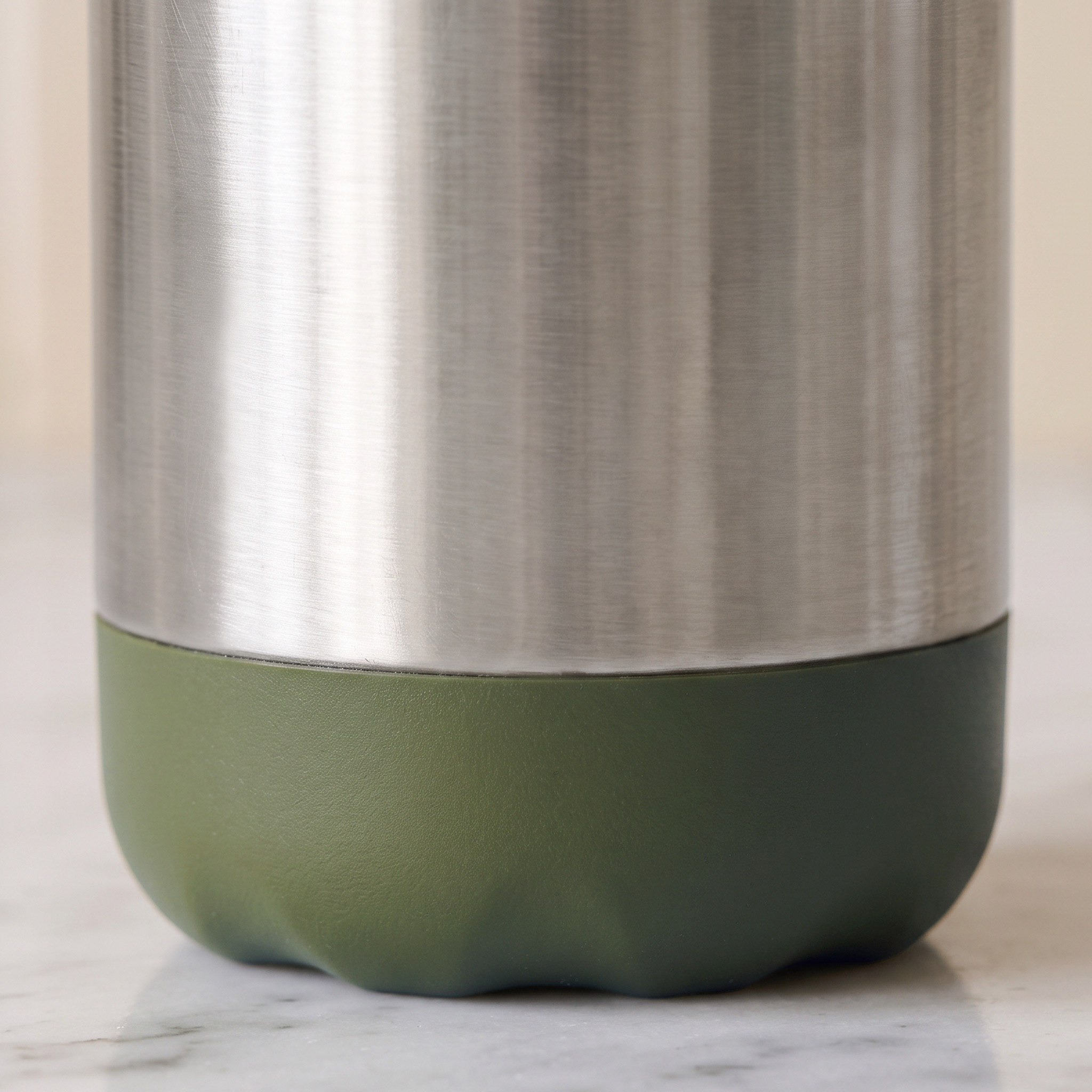 Premia Stainless Steel Double Wall Vacuum Flask Bottle - 500 ml-hbxhomeware-hbxkitchen-image-3