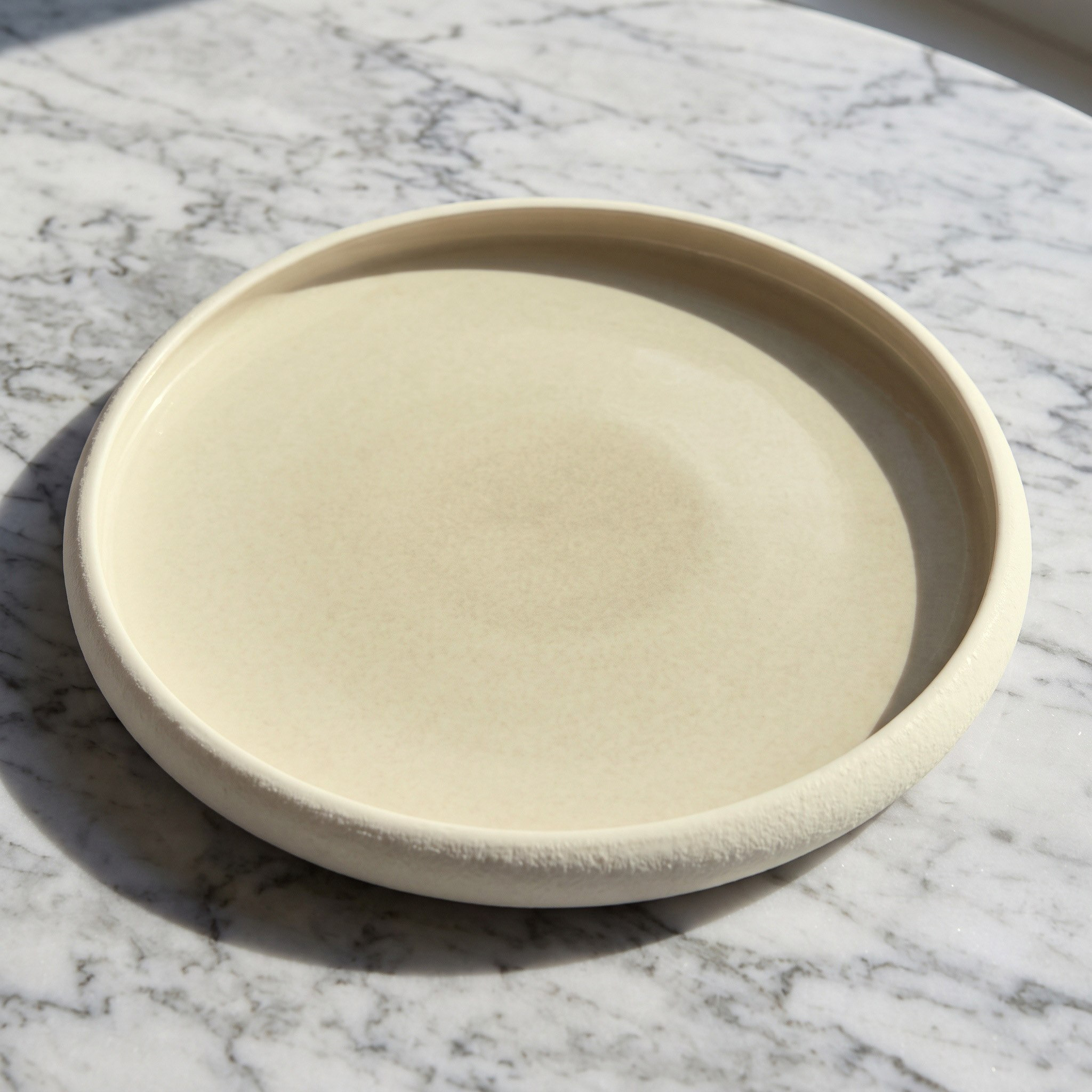 صحن عشاء من لكزس - 26 سم-hbxdecorandfurnishings-tabletop-crockery-image-1