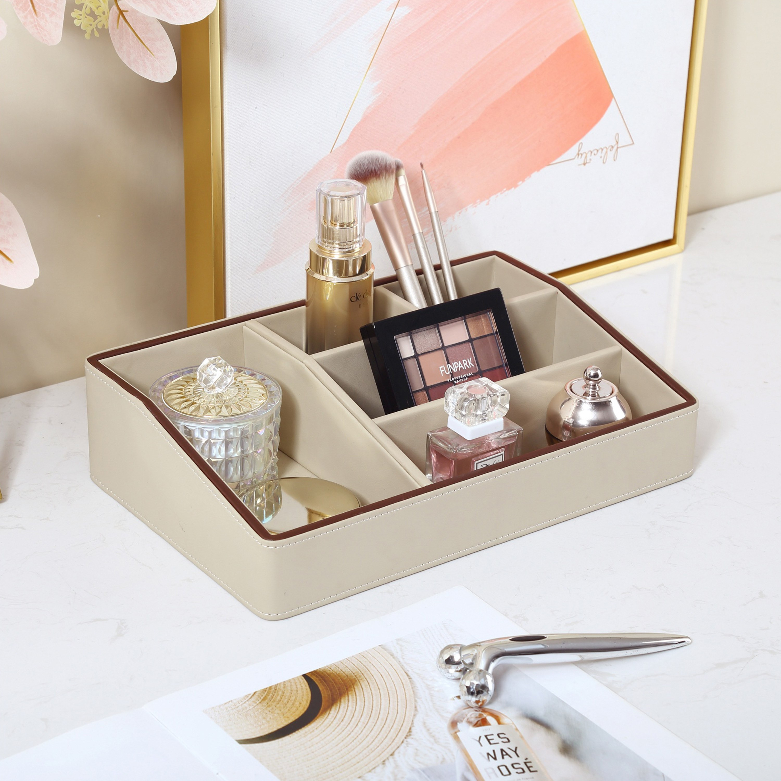 منظم مكياج بـ 5 أقسام من أورا -  32.4x21.5x8.2 سم-hbxhomeware-hbxbedroom-image-1