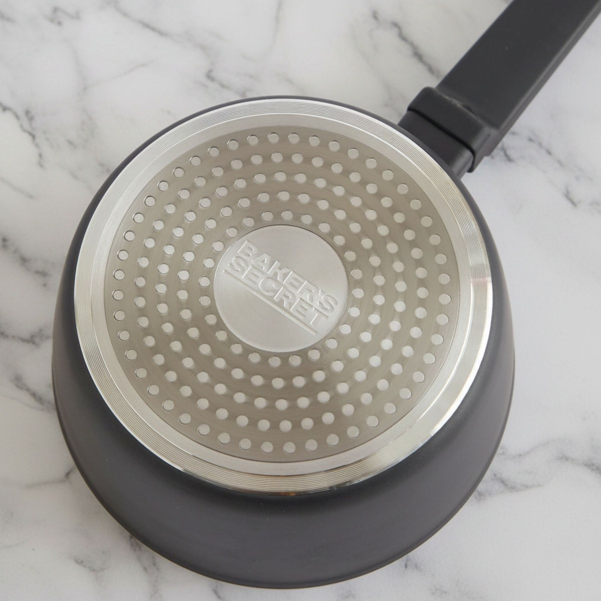 Bakers Secret Red Dot Forged Sauce Pan Without Lid - 18 cm-hbxkitchen-cookware-image-4