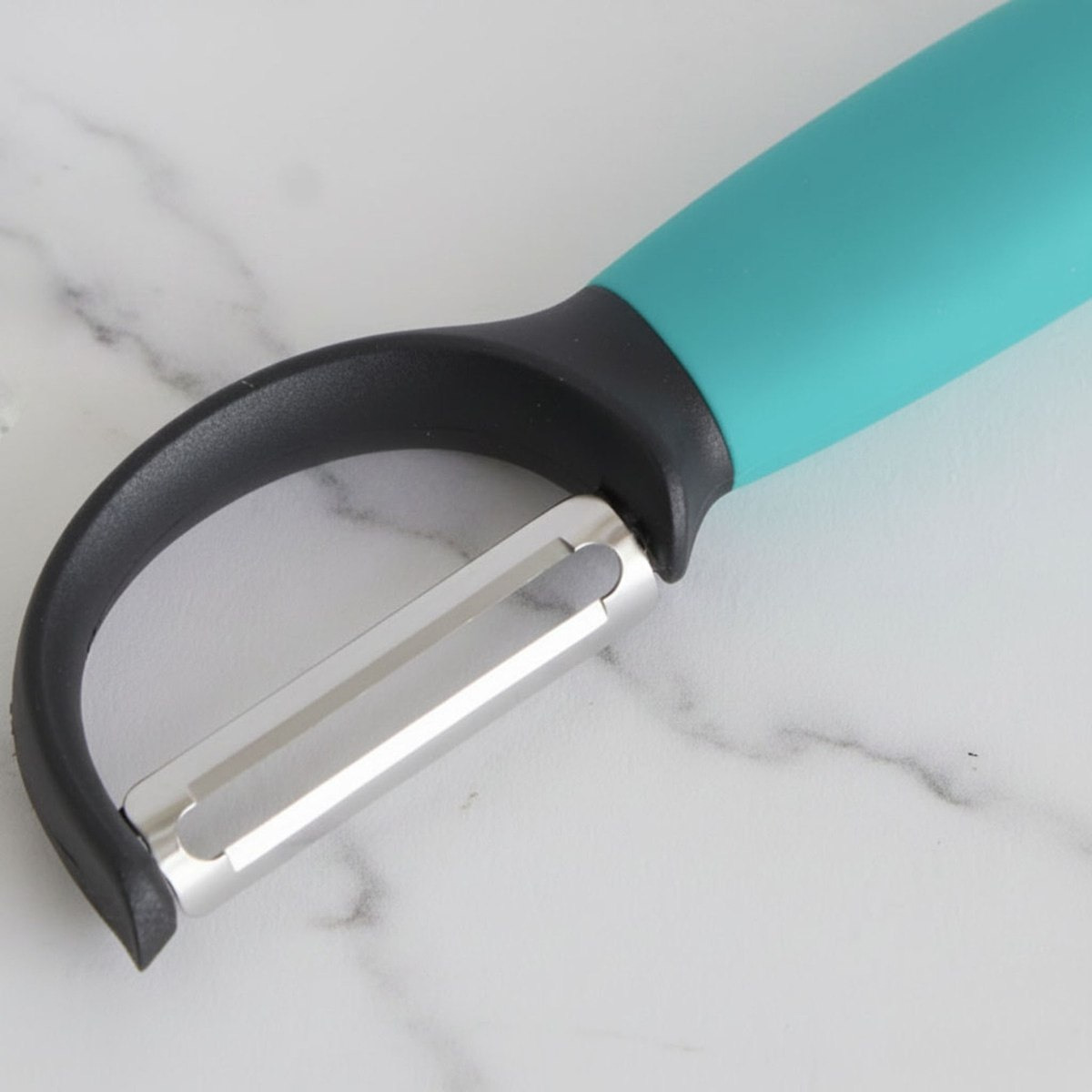 مقشرة دوارة من بيكرز سيكريت - 19 سم-hbxkitchen-kitchenware-kitchenaccessories-image-2