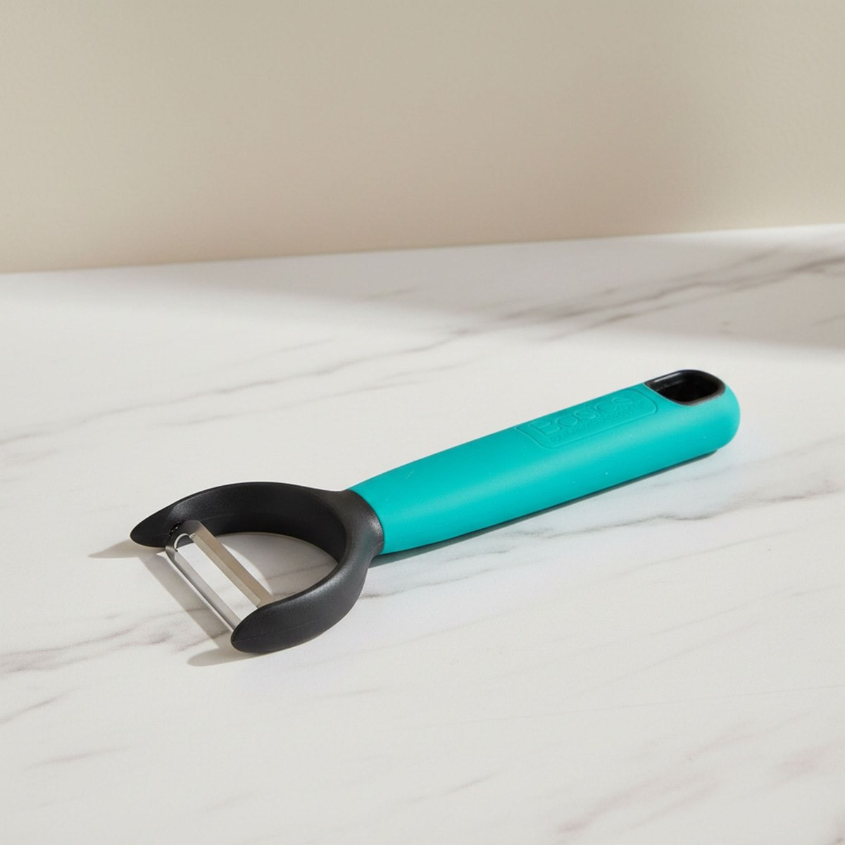 مقشرة حرف واي من بيكرز سيكريت - 18 سم-hbxkitchen-kitchenware-kitchenaccessories-image-1