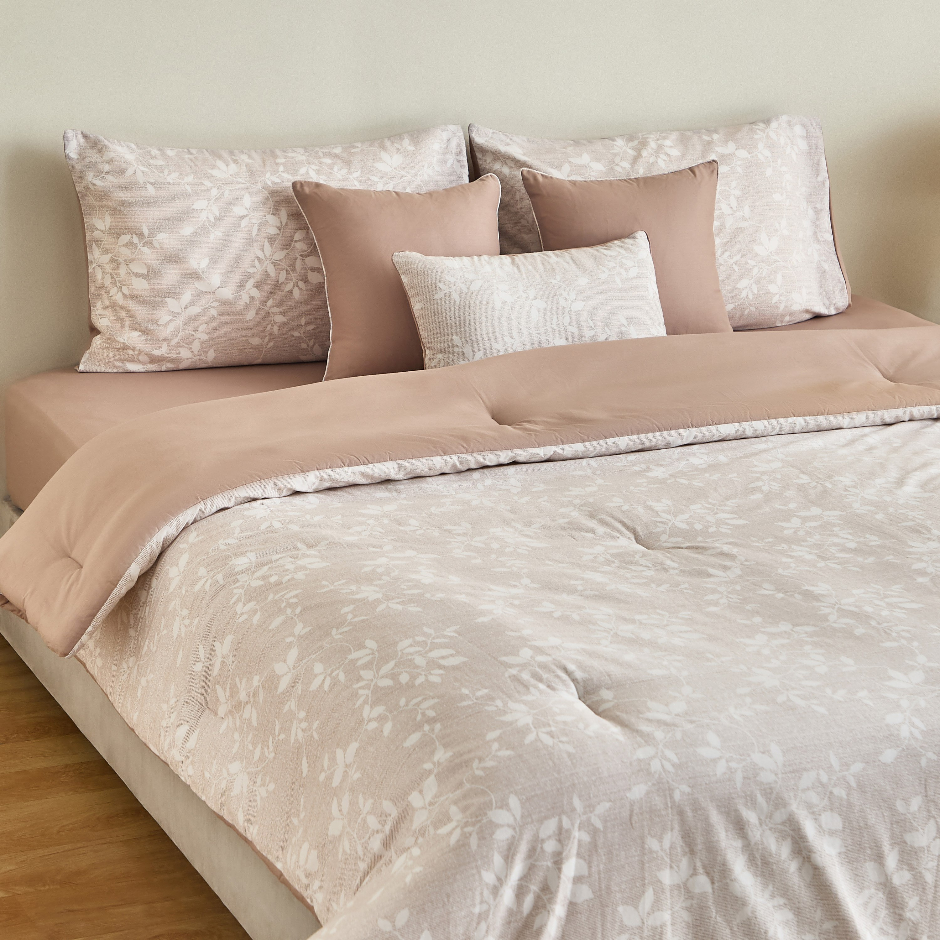 Madison Violetta 5-Piece Cotton Printed Super King Comforter Set - 240x240 cm-hbxhomeware-hbxbedroom-image-1