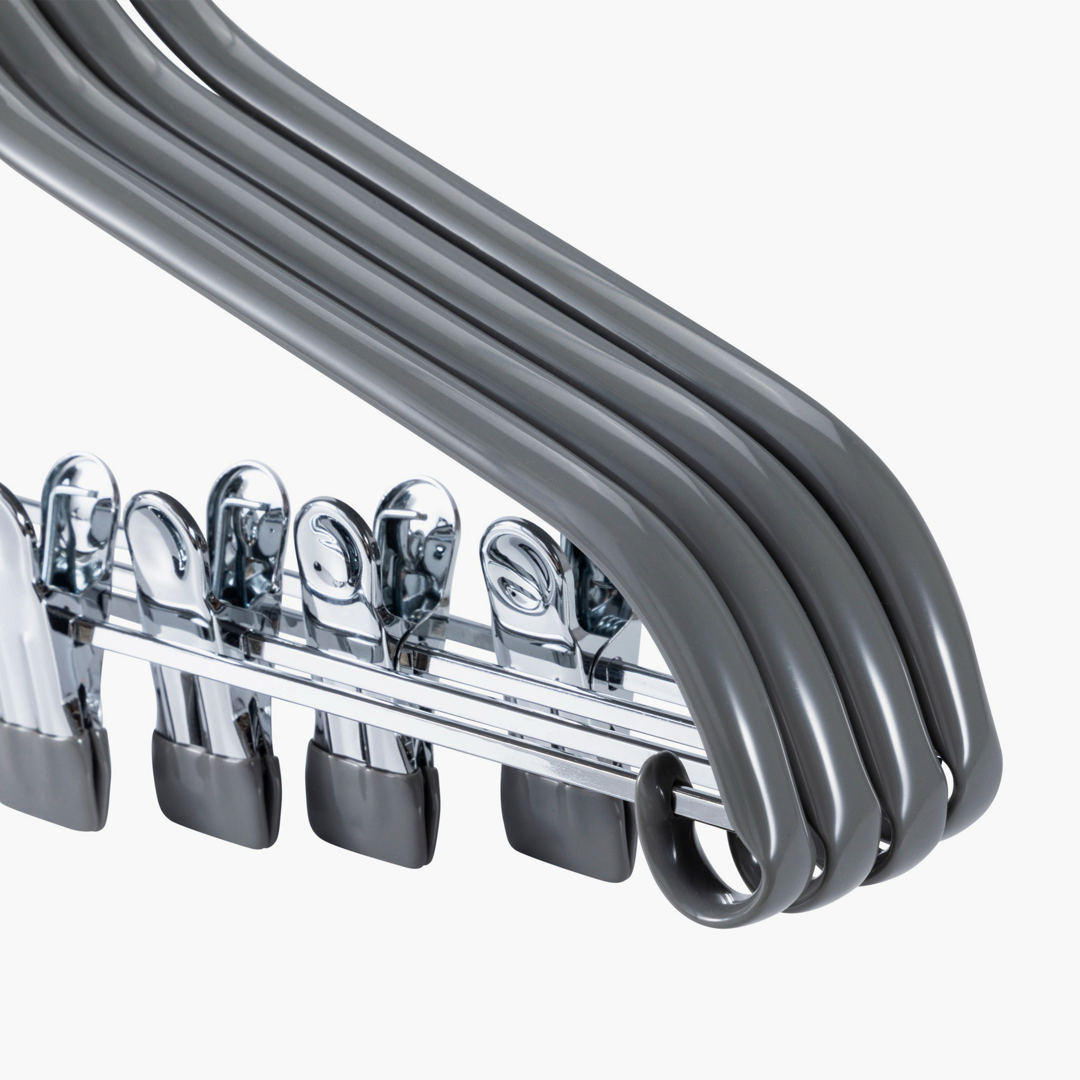 Riza Metal Trouser Hanger with Clips - Set of 4-hbxbedroom-bedroomaccessories-hangers-image-4