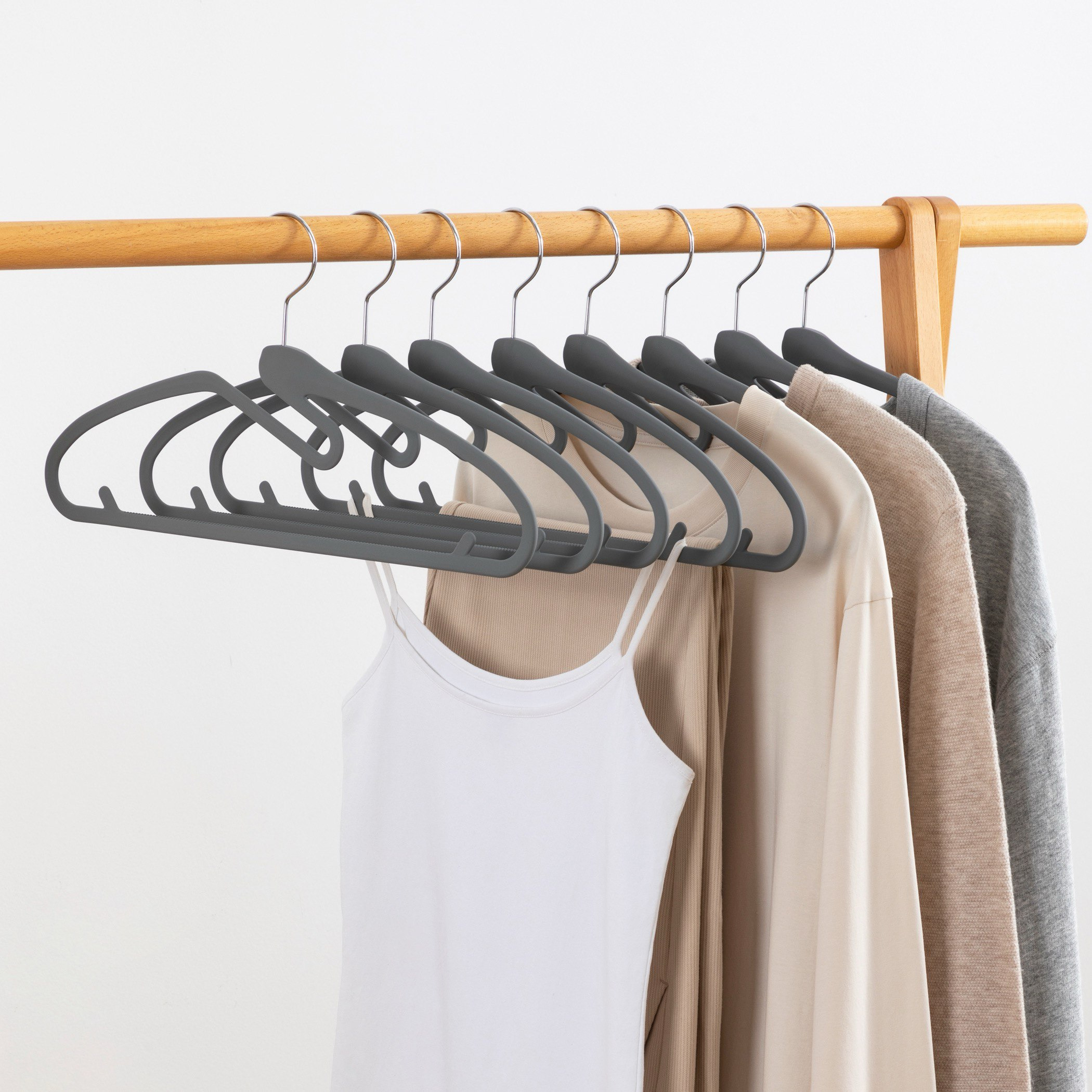 Noah Soft T-shirt Hanger - Set of 4-hbxbedroom-bedroomaccessories-hangers-image-1