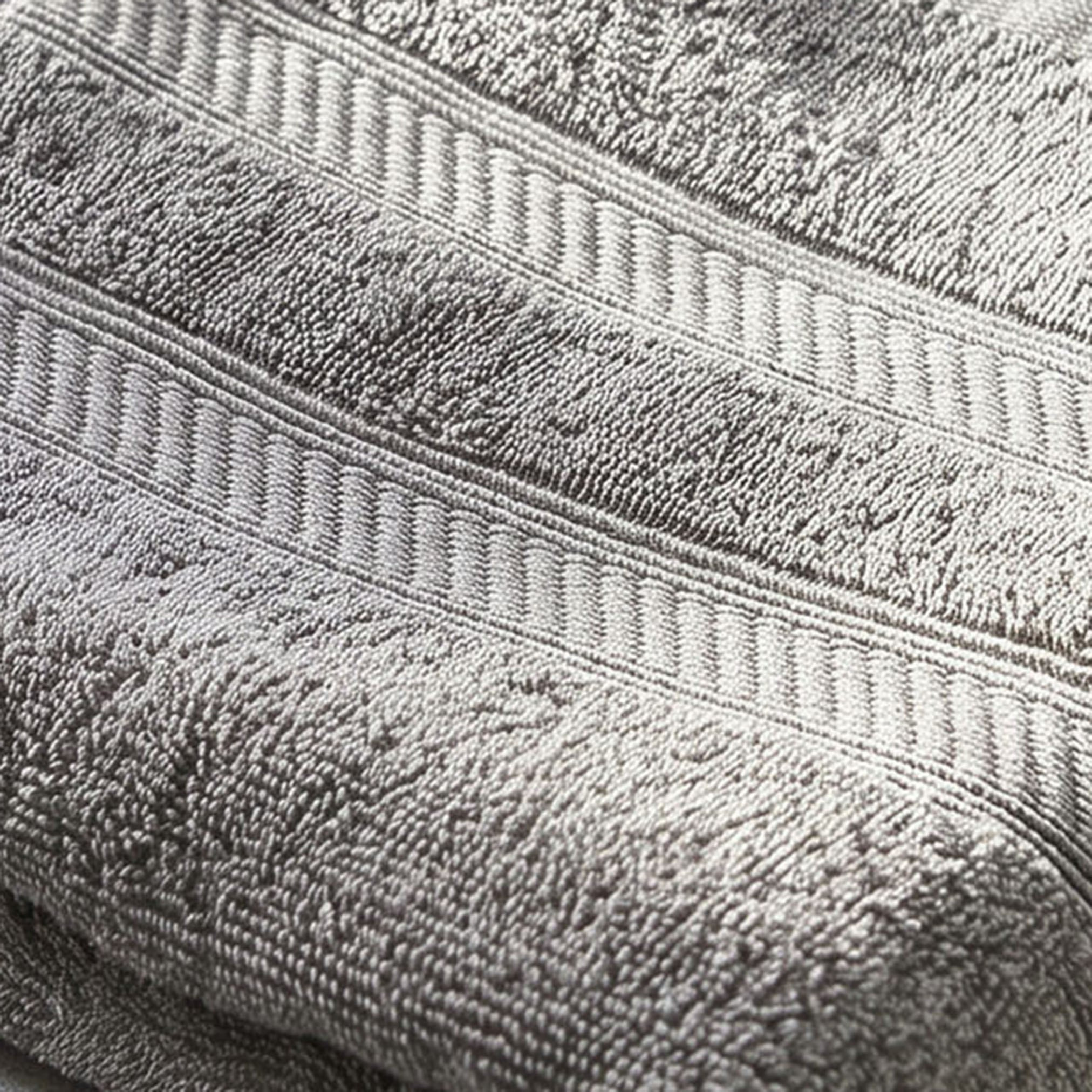 Essential Plus Combed Hand Towel - 50x90 cm-hbxbathroom-bathroomtextiles-image-4