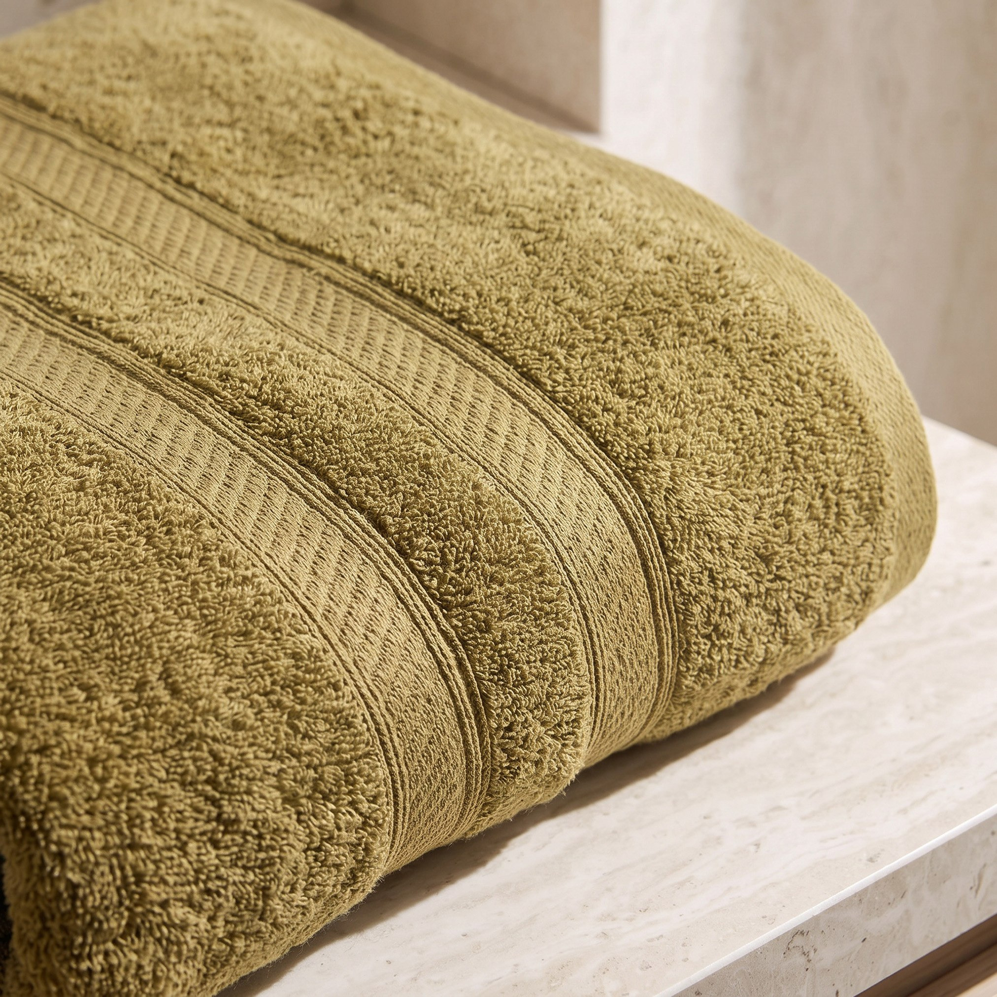 فوطة استحمام كبيرة من قطن ممشط - إسينشال بلس - 90×150 سم-hbxbathroom-bathroomtextiles-image-4