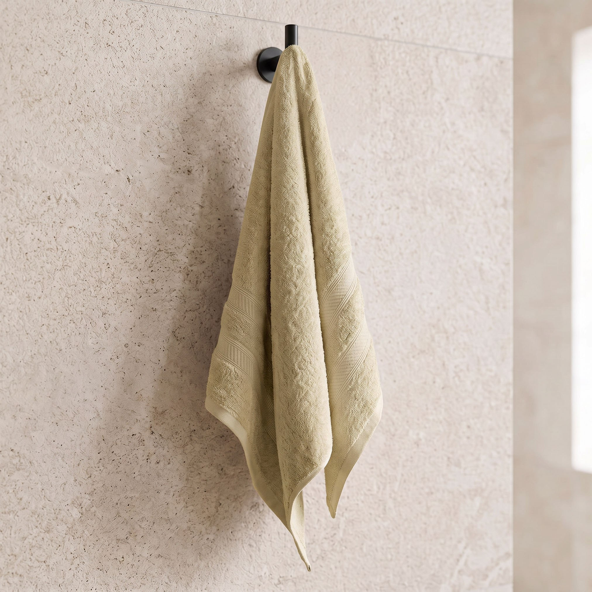 منشفة يد ممشطة من إسينشال بلس - 50×90 سم-hbxbathroom-bathroomtextiles-image-2
