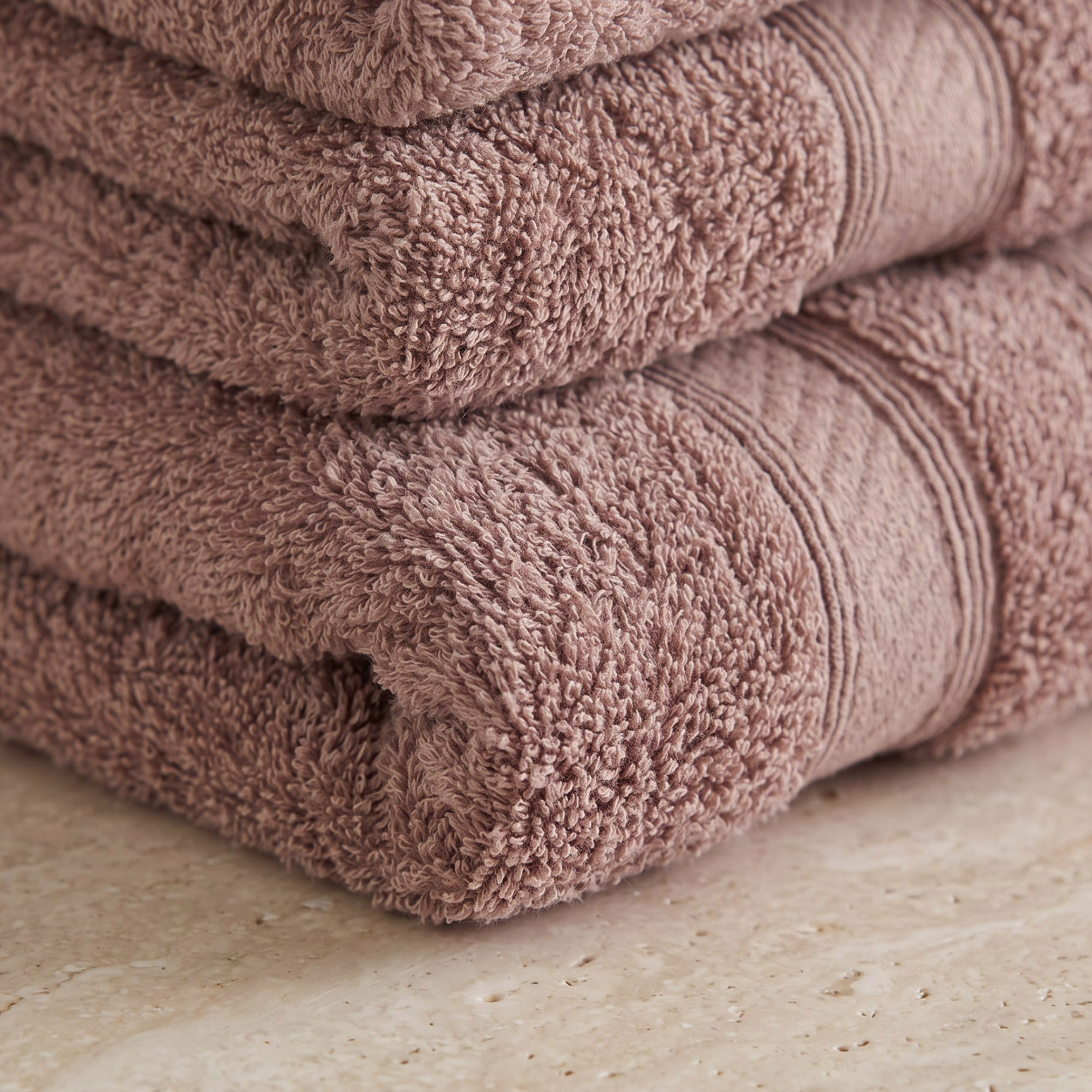 طقم مناشف ممشط قطن 8 قطع بلس من إسينشال-hbxbathroom-bathroomtextiles-image-2