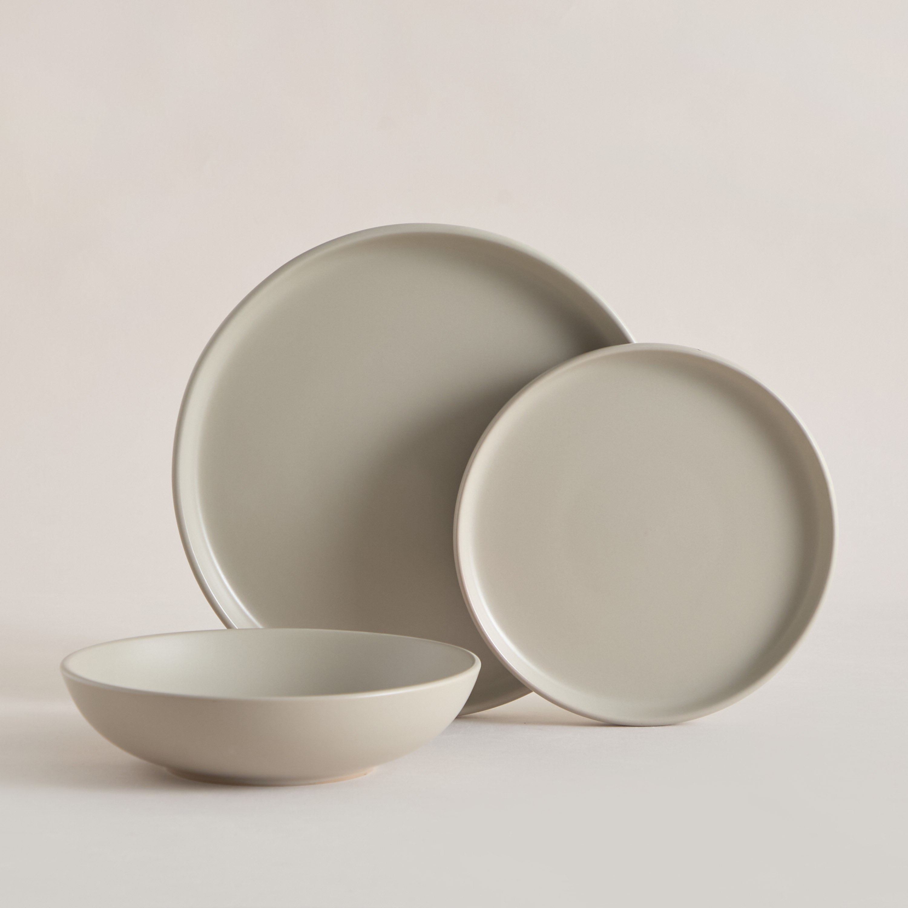 Elegenza Coral 18-Piece Dinner Set - Serves 6-hbxdiningroom-tabletop-dinnersets-image-1