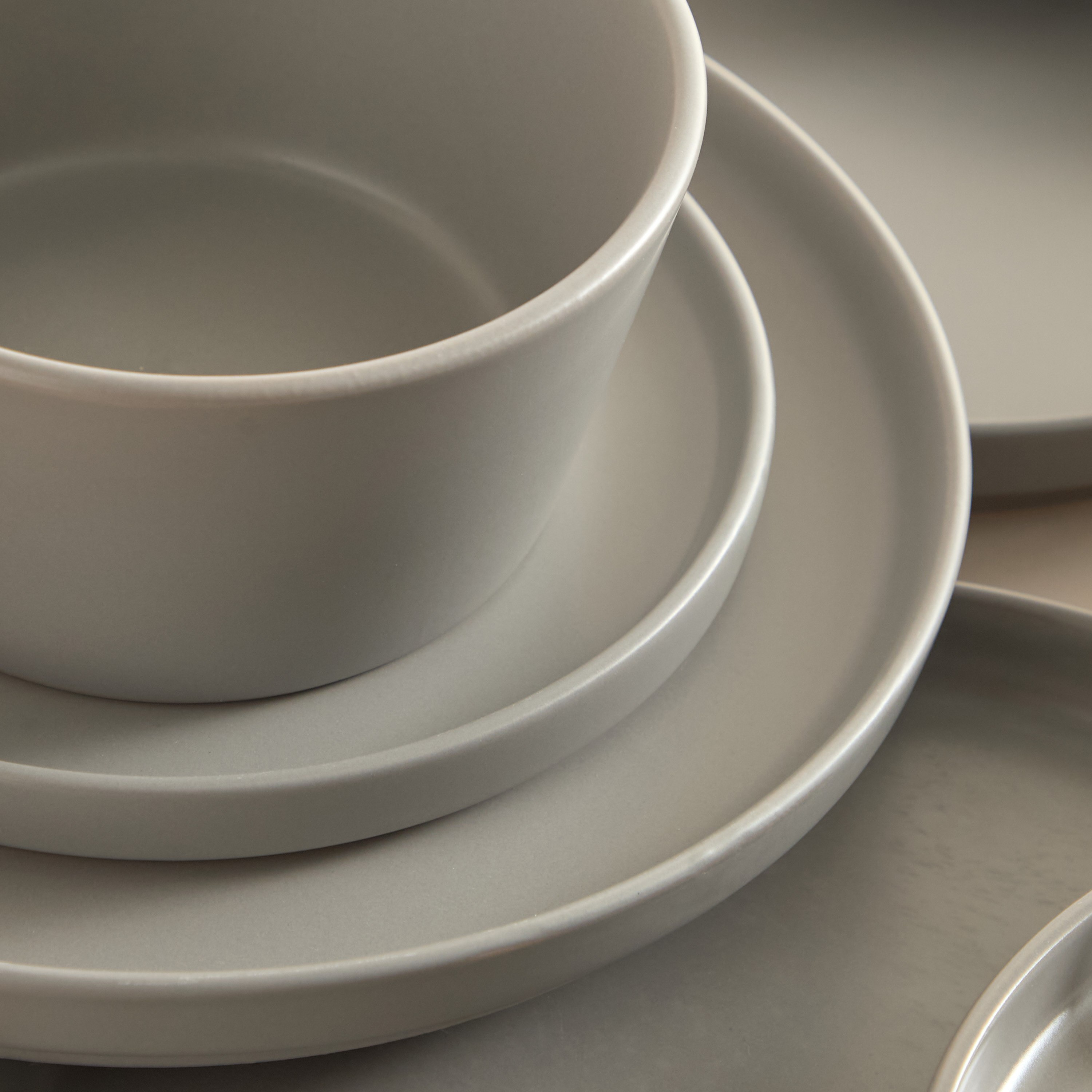 Elegenza Magnolia 18-Piece Dinner Set - Serves 6-hbxdiningroom-tabletop-dinnersets-image-2