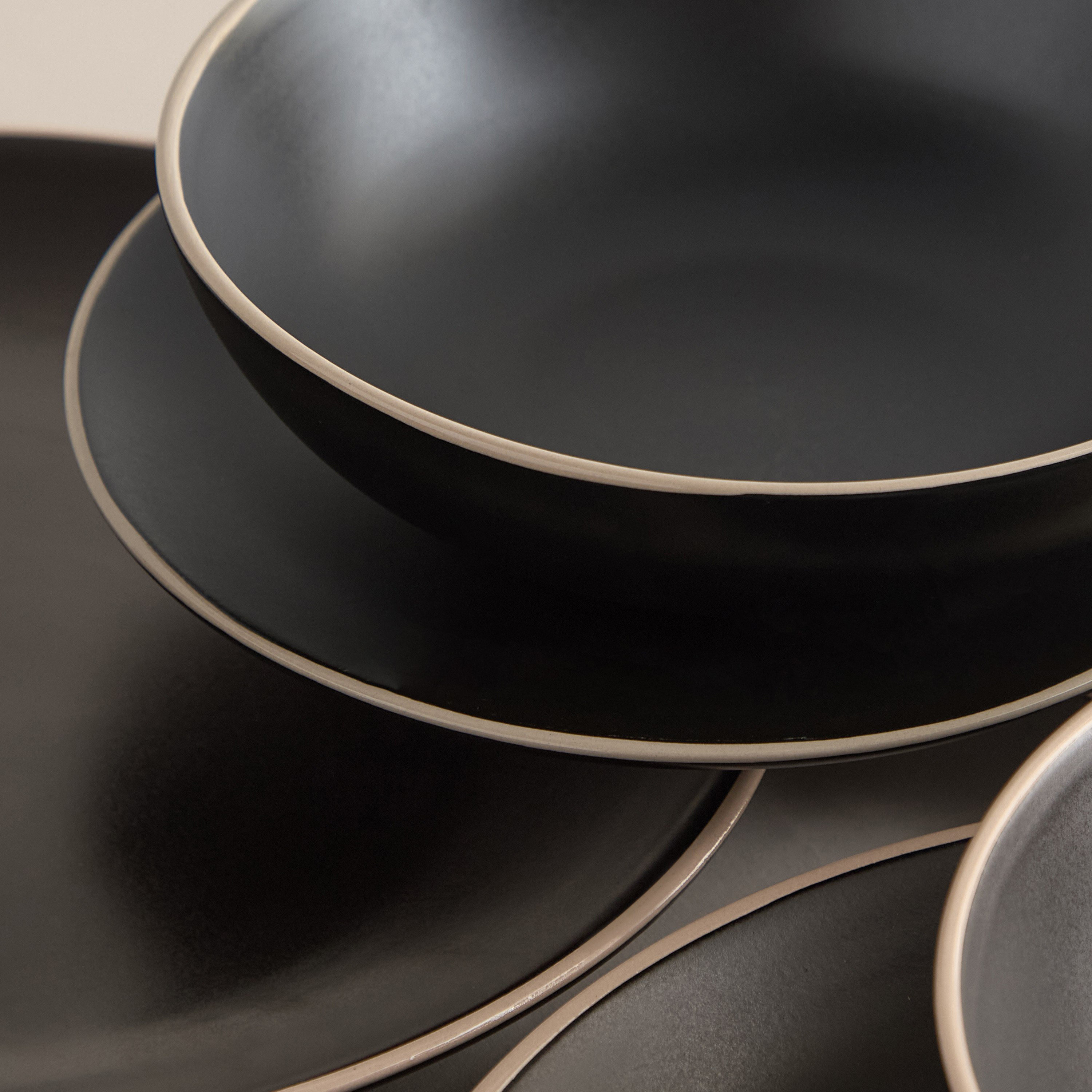 Elegenza Catherine 18-Piece Dinner Set - Serves 6-hbxdiningroom-tabletop-dinnersets-image-2