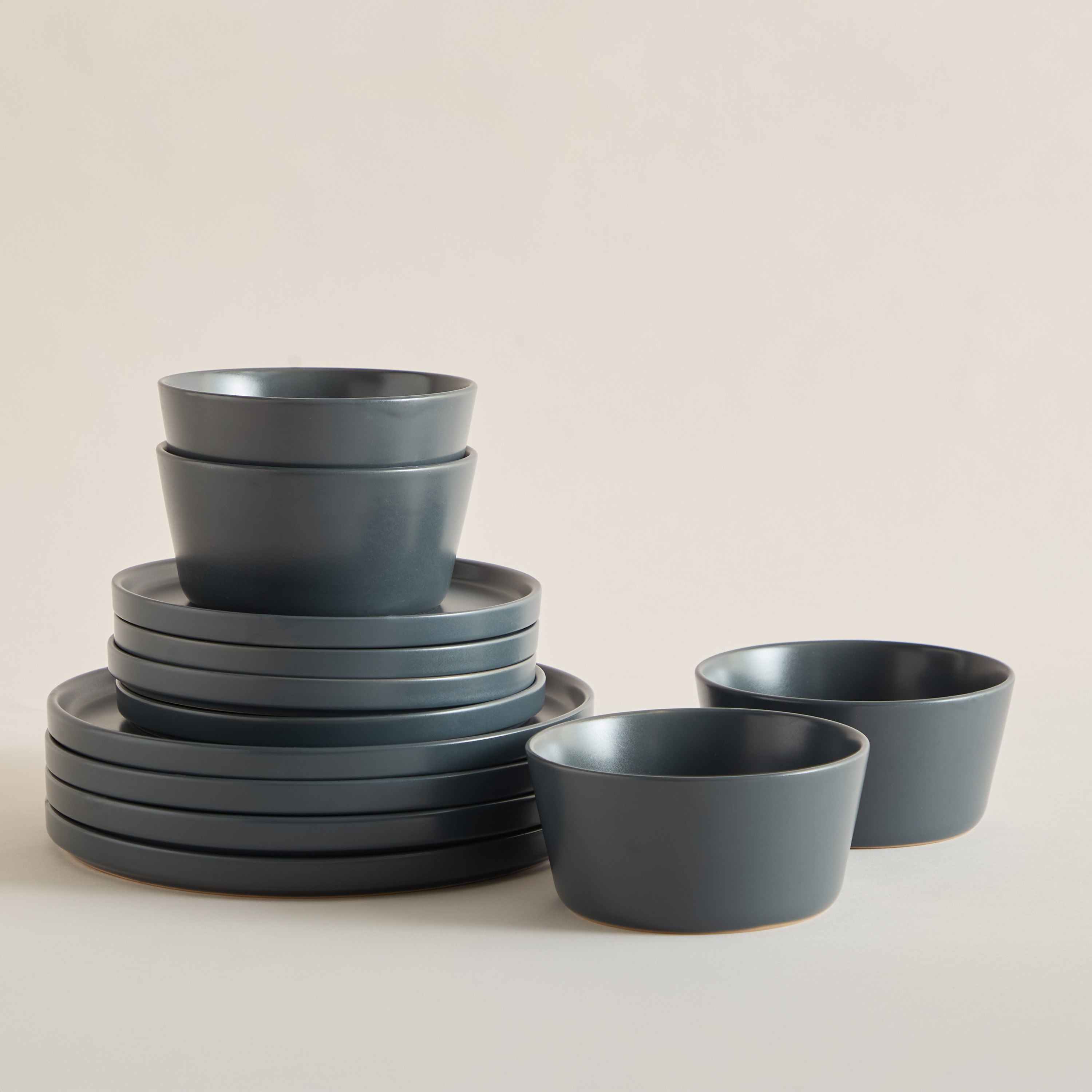 Elegenza Holly 12-Piece Dinner Set - Serves 4-hbxdiningroom-tabletop-dinnersets-image-3