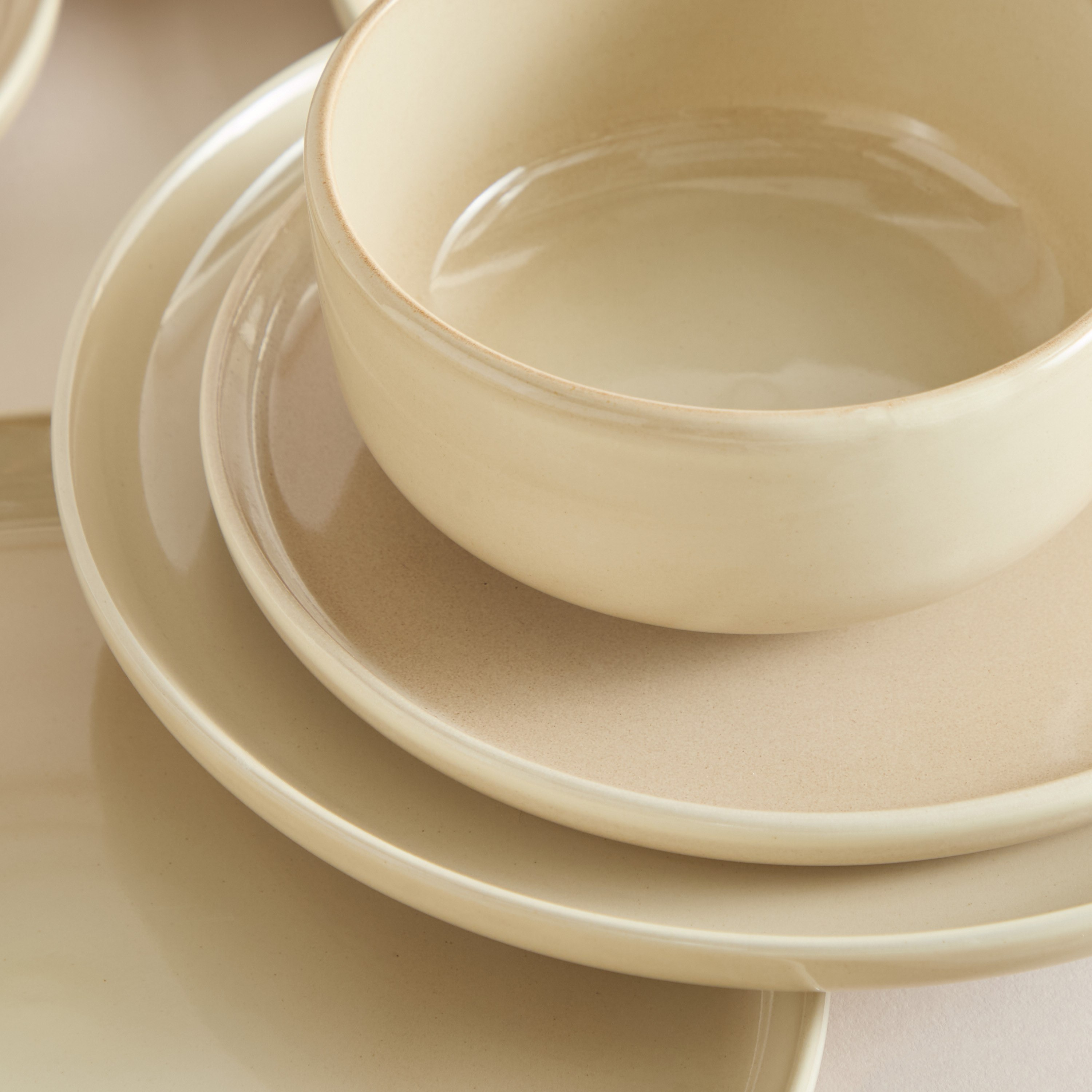 Elegenza Begonia Reactive 18-Piece Dinner Set - Serves 6-hbxdiningroom-tabletop-dinnersets-image-2