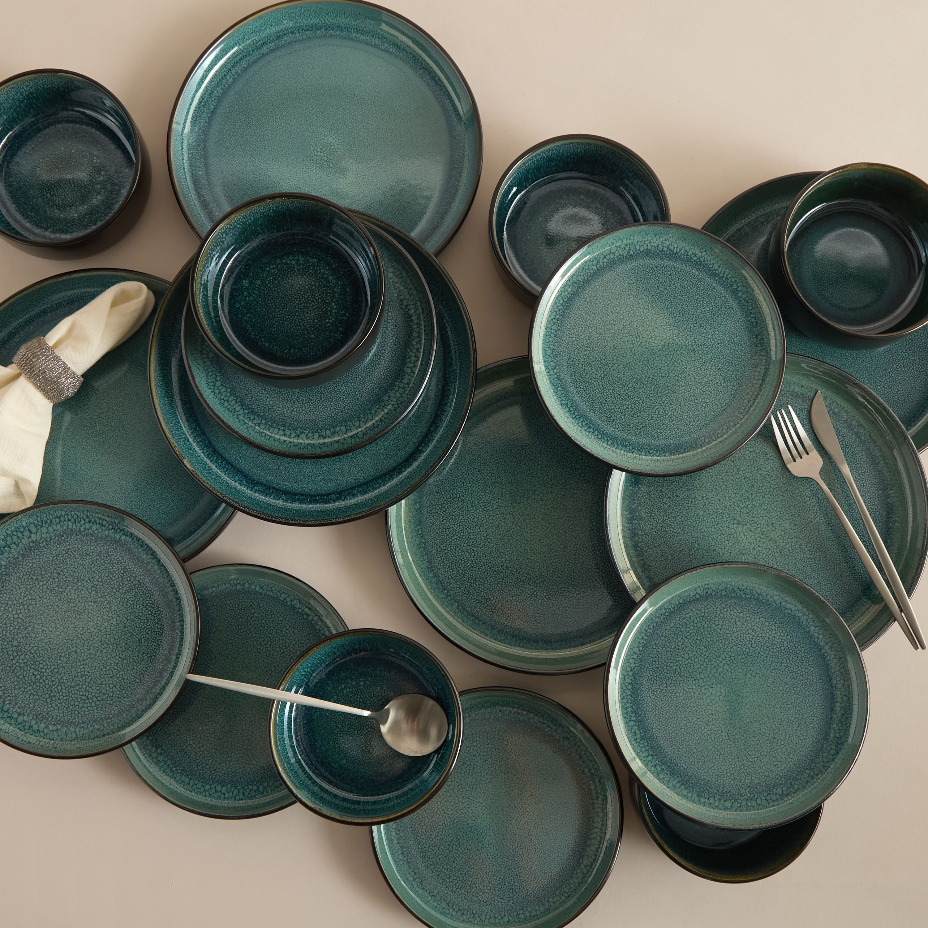 Elegenza Dahlia Reactive 18-Piece Dinner Set - Serves 6-hbxdiningroom-tabletop-dinnersets-image-4