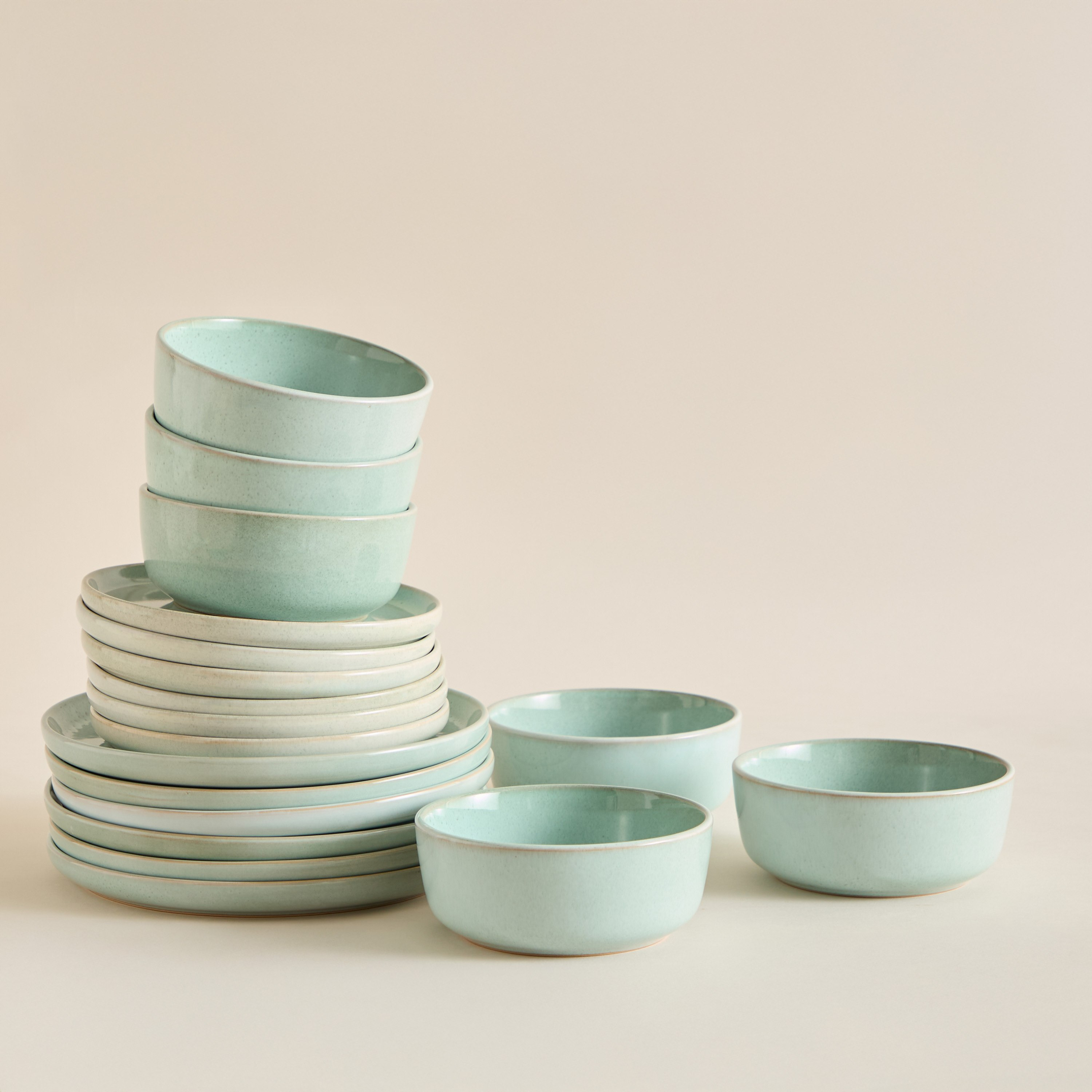 Elegenza Lily Reactive 18-Piece Dinner Set - Serves 6-hbxdiningroom-tabletop-dinnersets-image-3