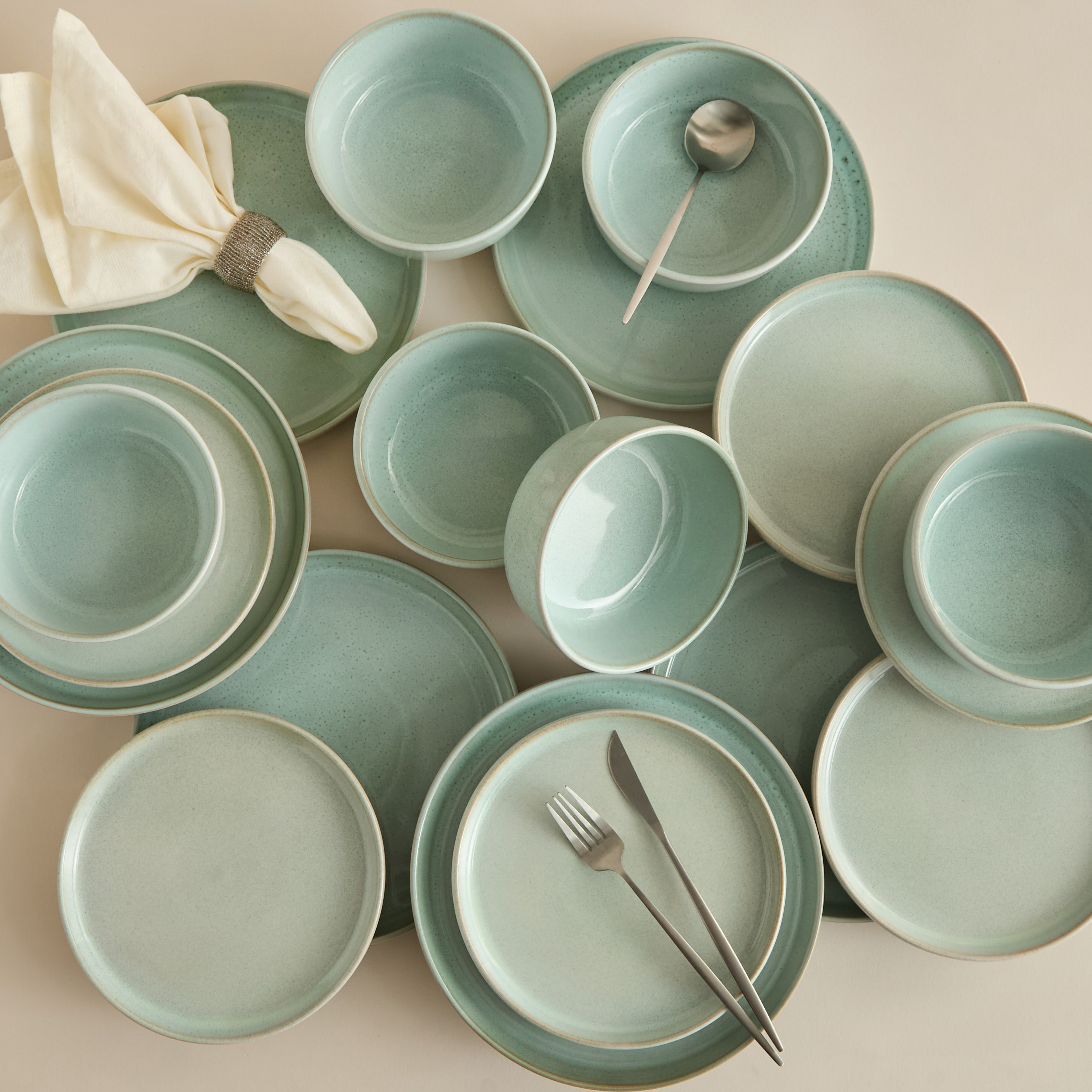 Elegenza Lily Reactive 18-Piece Dinner Set - Serves 6-hbxdiningroom-tabletop-dinnersets-image-4