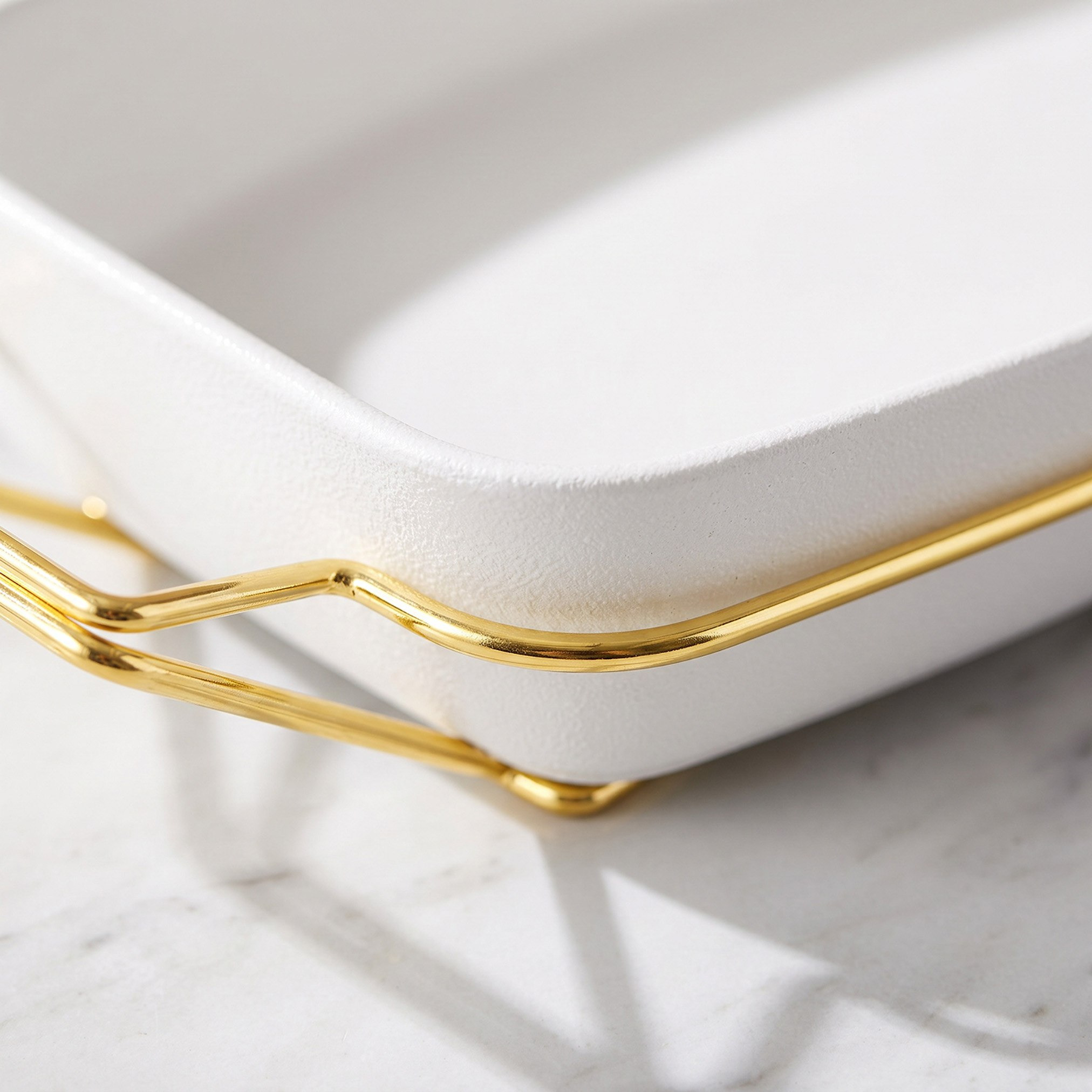 Celtic Rectangular Serving Dish with Stand - 31x21x5.8 cm-hbxdecorandfurnishings-tabletop-serveware-image-3