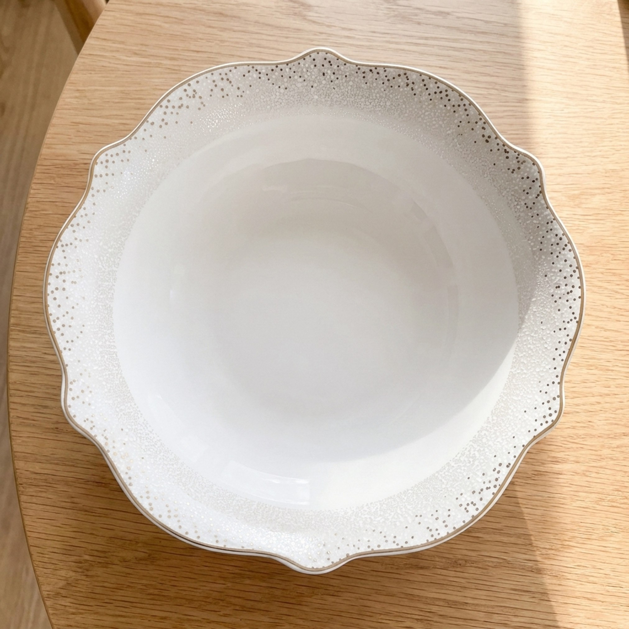 Lena New Bone China Serving Bowl - 23 cm-hbxdecorandfurnishings-tabletop-serveware-image-2