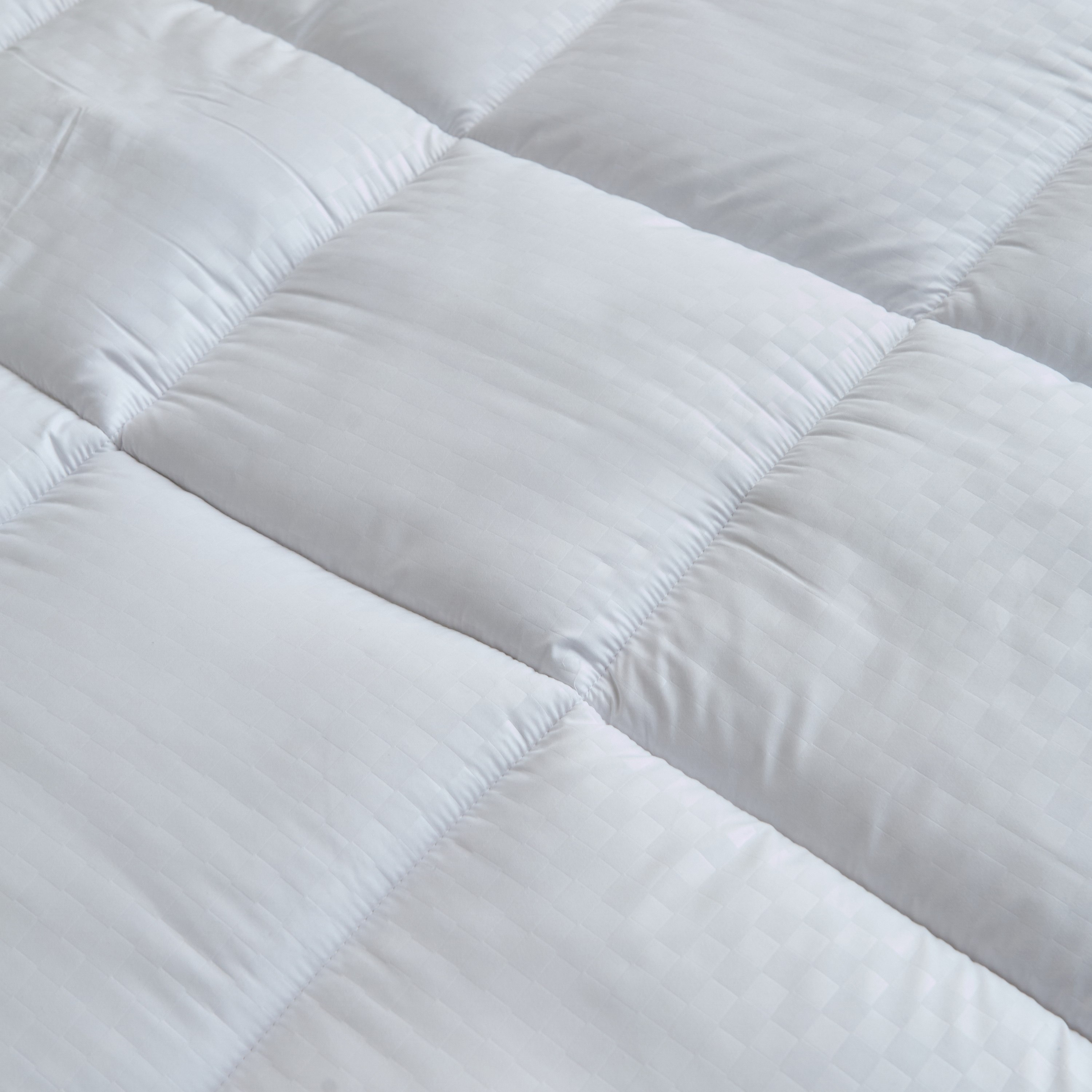 Hilton Actifresh Twin Mattress Topper - 120x200+4 cm-hbxhomeware-hbxbedroom-image-4