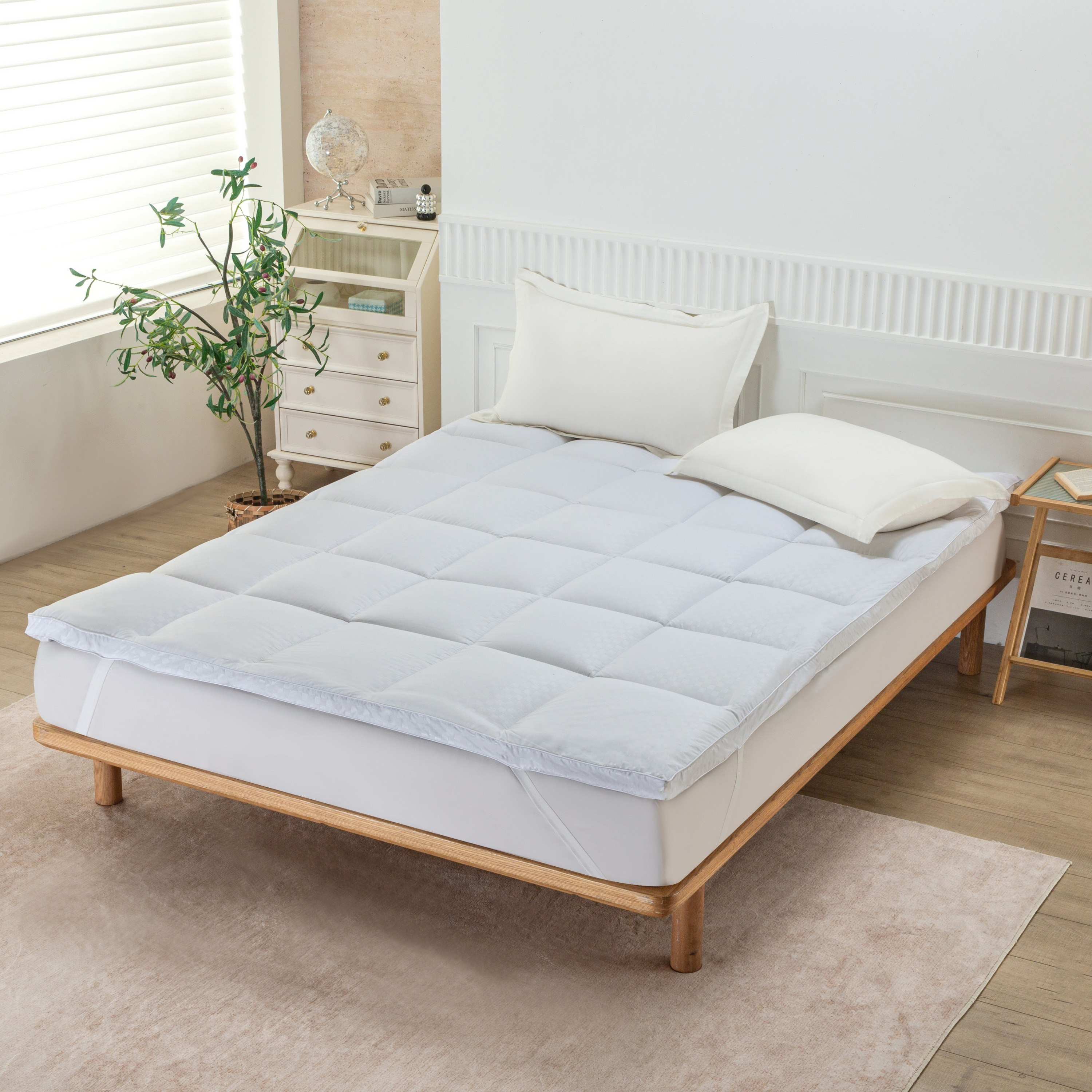 Hilton-Actifresh Super Queen Mattress Topper - 160x200+4 cm-hbxhomeware-hbxbedroom-image-1