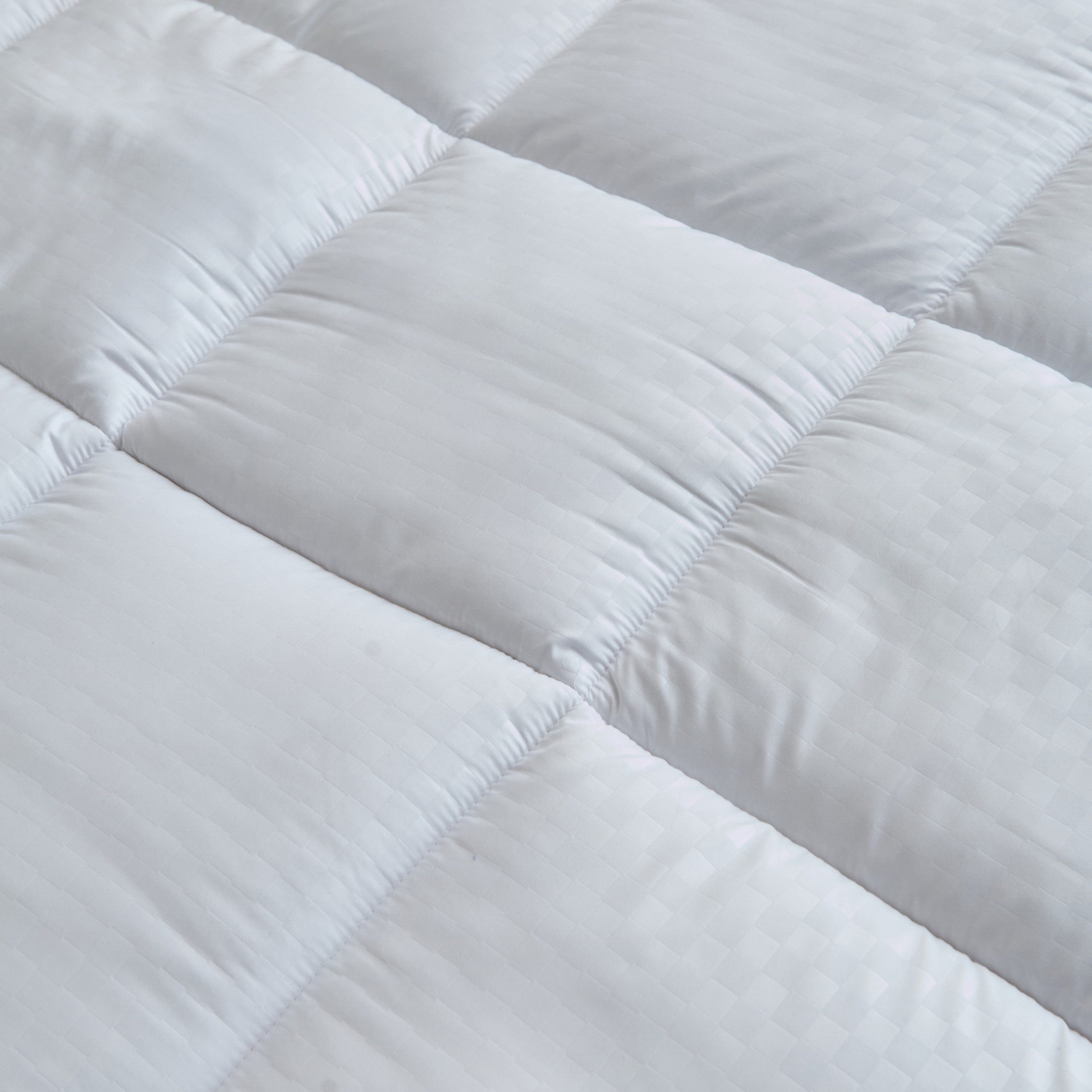 Hilton Actifresh Extra Thick Single Mattress Topper - 90x200+8 cm-hbxhomeware-hbxbedroom-image-4