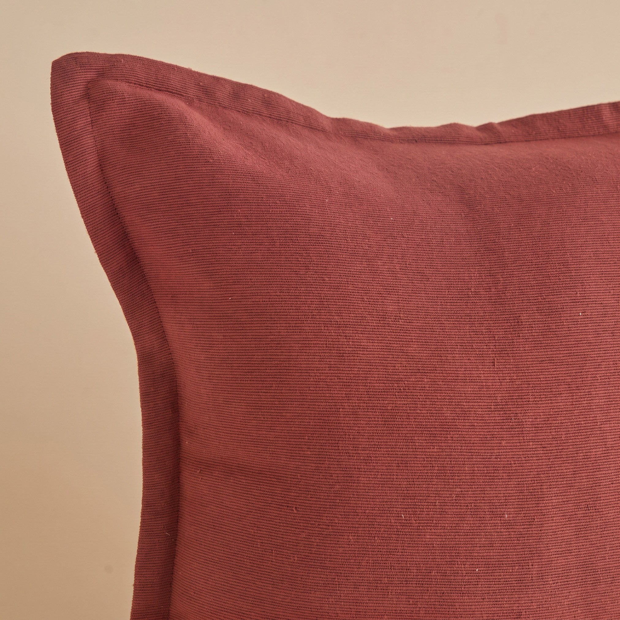 غطاء وسادة مضلع سادة من أتلانتا إزرا - 50x50 سم-hbxhomeware-cushionsandcovers-cushioncovers-image-2