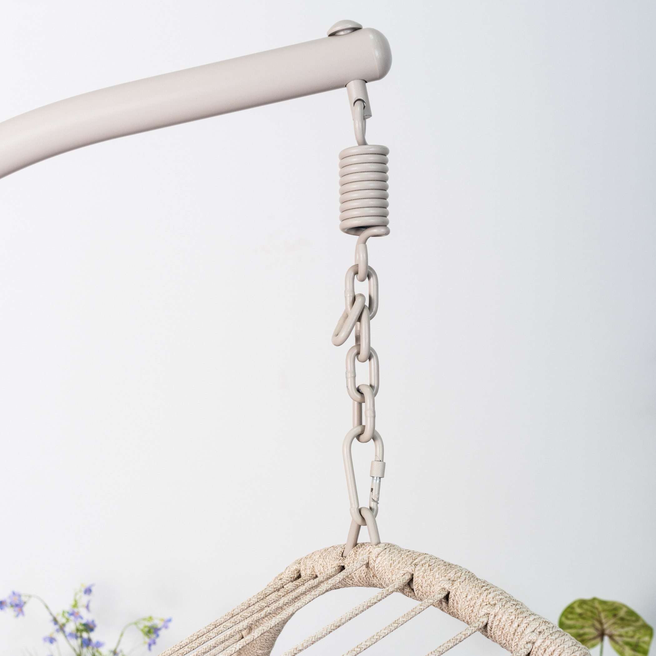 أرجوحة للأماكن الخارجية مع وسادة فيرا فريسكا من موفو-hbxfurniture-outdoor-swingsandchairs-image-7