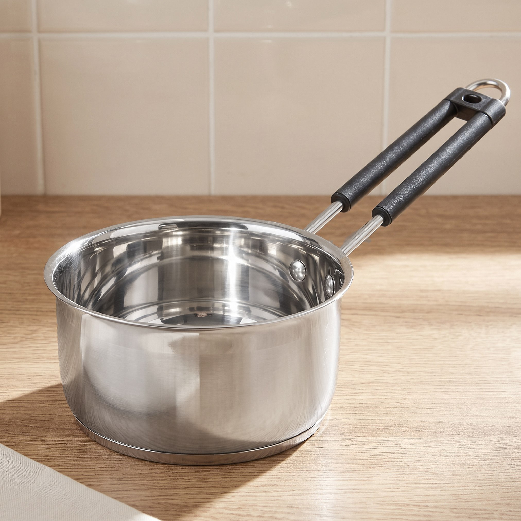 Stilo Saucepan - 16 cm-hbxhomeware-kitchenware-foodpreparation-image-1