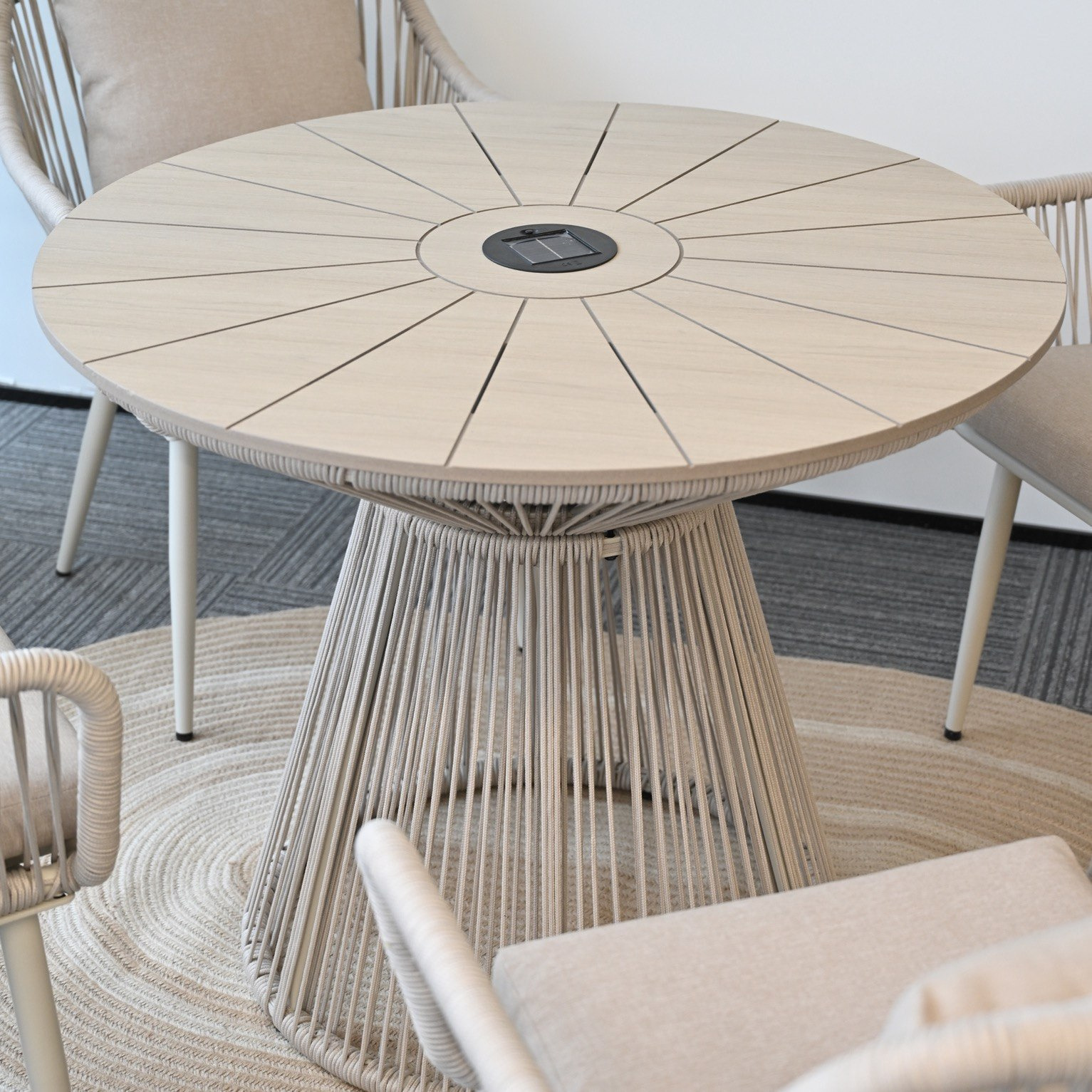 Vera Fresca 4-Seater Outdoor Set-hbxfurniture-outdoor-diningsets-image-9
