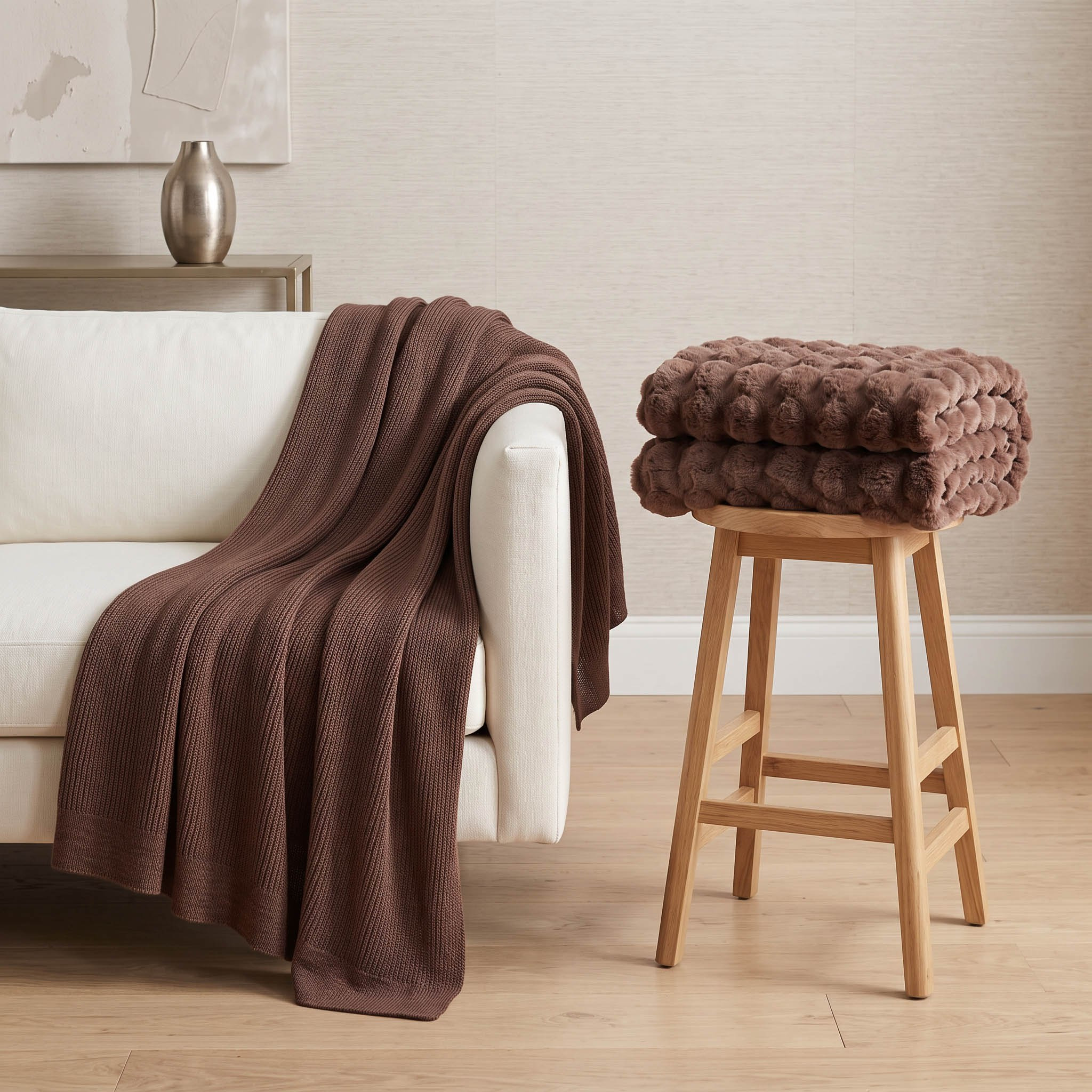 بطانية خفيفة فرو صناعي بفرش فقاعة ووجهين من نيس - 130×170 سم-hbxdecorandfurnishings-bedding-throws-image-6