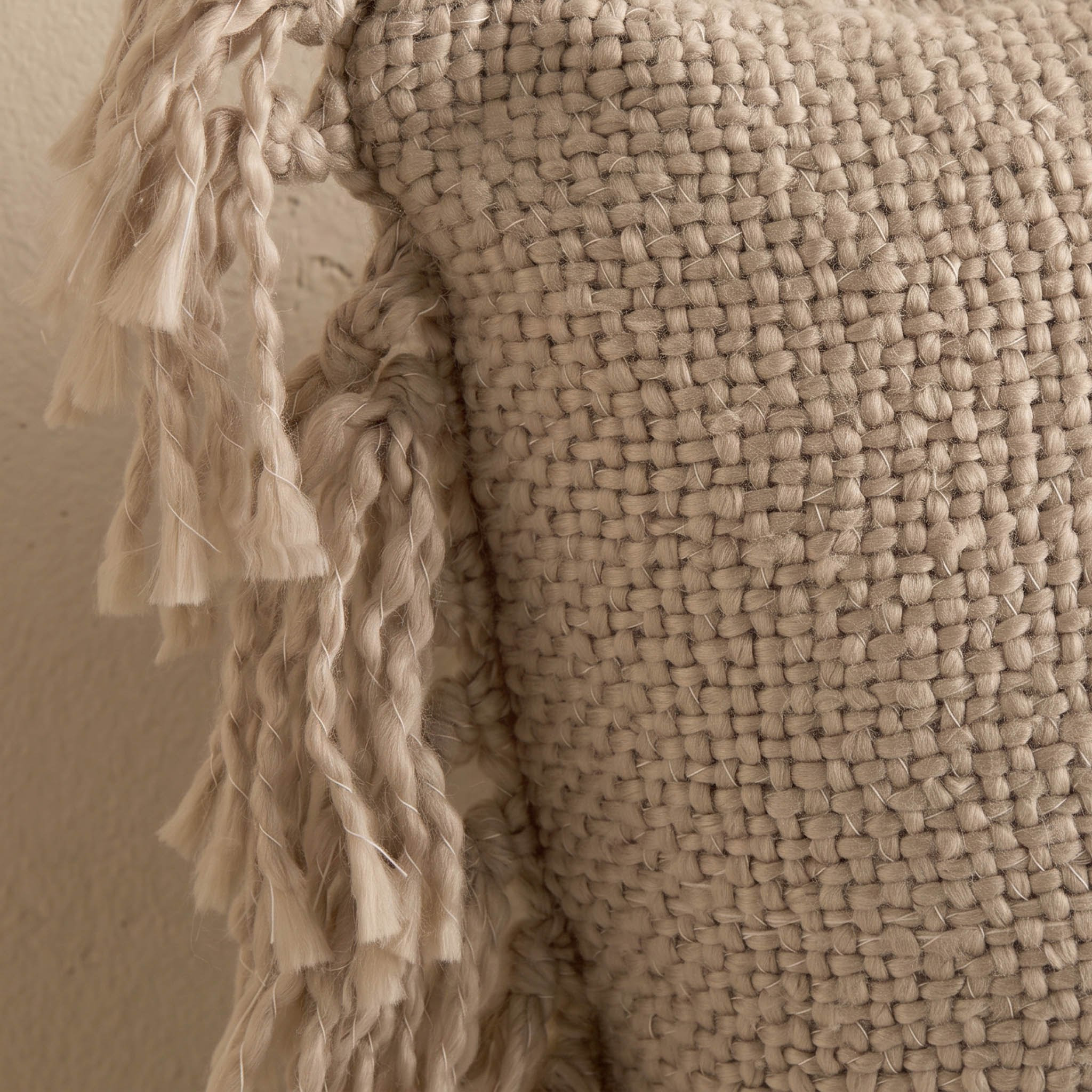 Allure Boucle Filled Cushion - 50x50 cm-hbxlivingroom-furnishings-cushionsandcovers-filledcushions-image-2