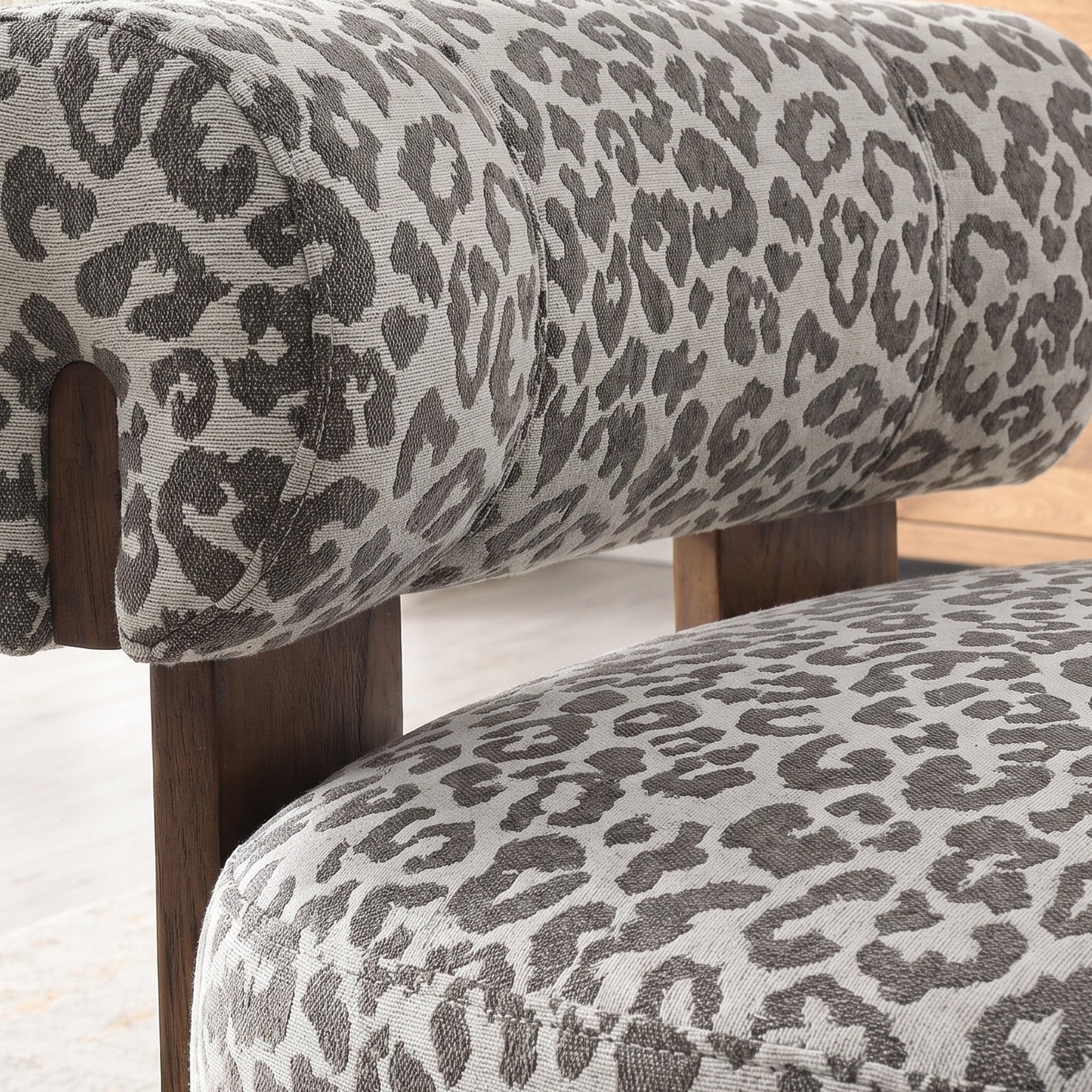 Napoli NXT Fabric Accent Chair-hbxlivingroom-sofasandarmchairs-easychairs-image-5
