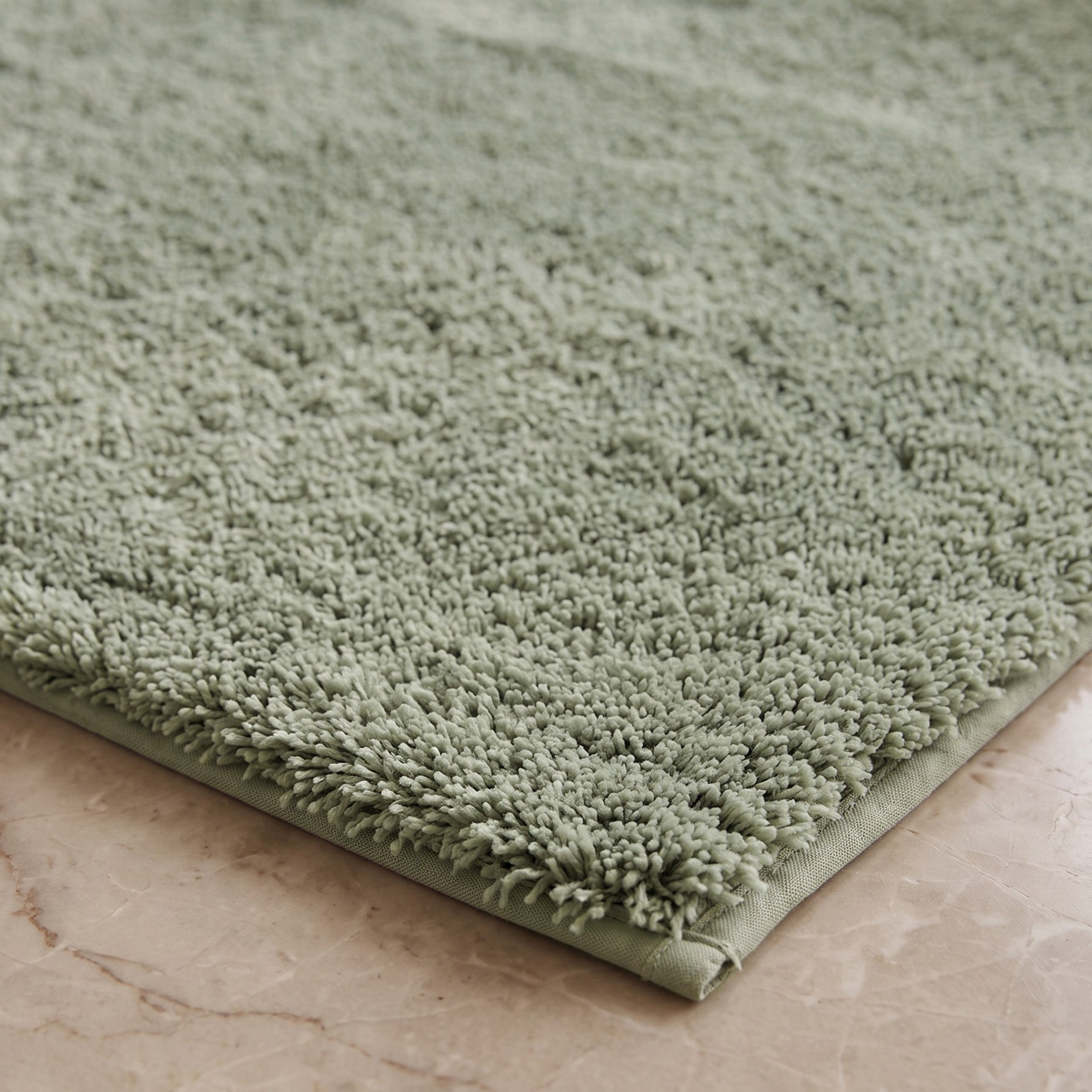 سجادة حمام ناعمة مانعة للانزلاق سيلكي شاجي من ليا - 45x75 سم-hbxbedroom-floorcoverings-bathmats-image-2