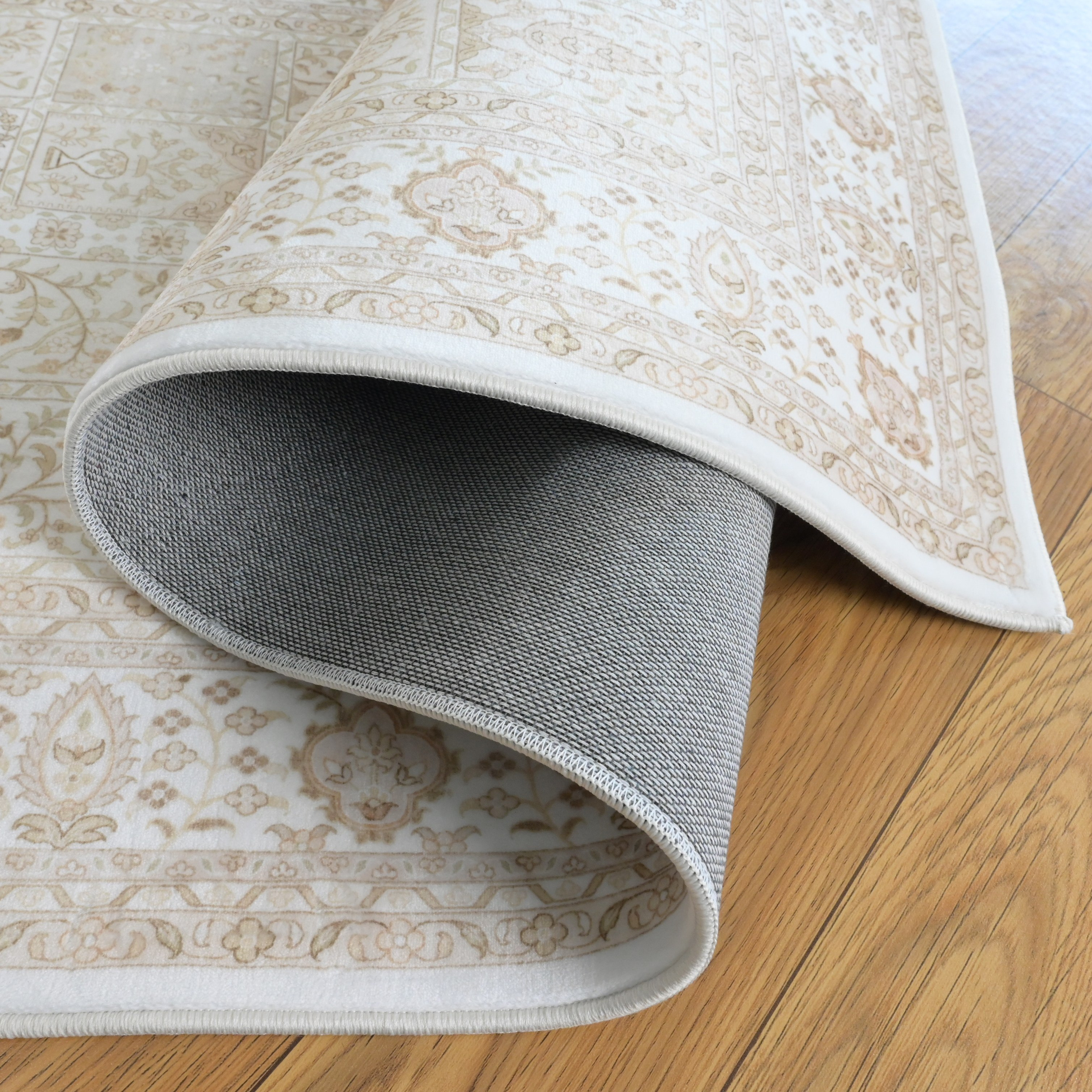 Miraj Zoe Velvet Rug - 160x230 cm-hbxdecorandfurnishings-floorcoverings-rugs-image-3