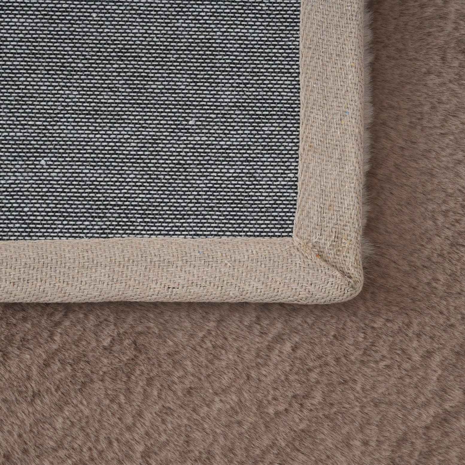 Faux Rabbit Fur Rug - 60x180 cm-hbxdecorandfurnishings-floorcoverings-rugs-image-4