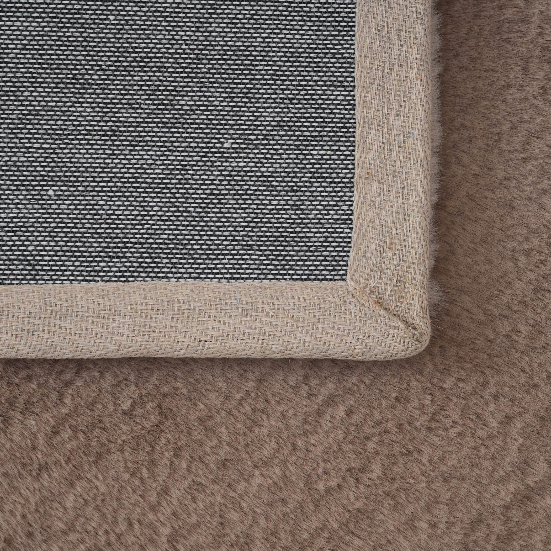 سجادة فرو أرنب صناعي - 240x350 سم-hbxdecorandfurnishings-floorcoverings-rugs-image-4
